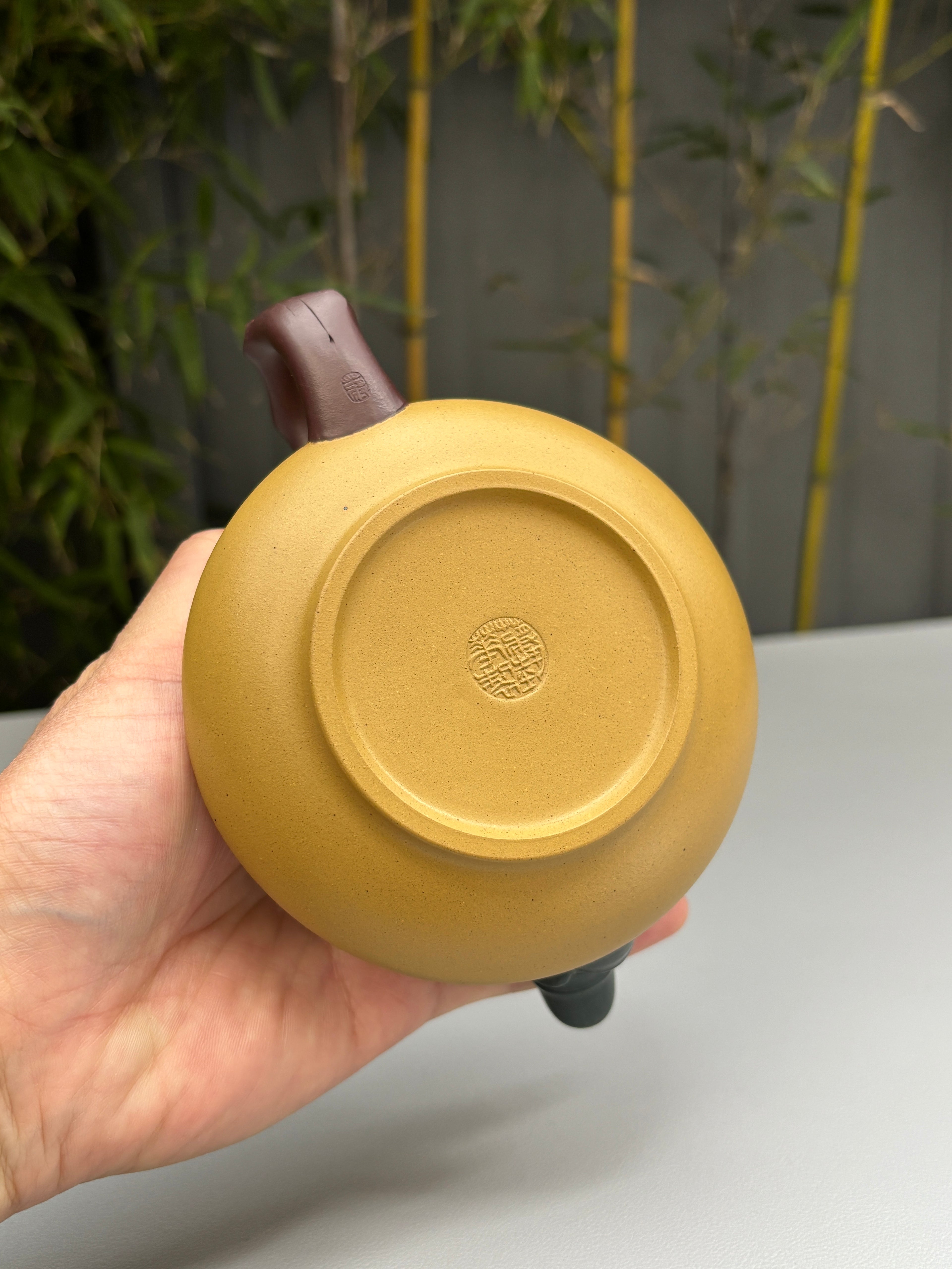 紫砂七老花器泰斗蒋蓉唯一传人·蒋艺华制【岁寒三友壶】原矿极品黄金段泥·220cc
