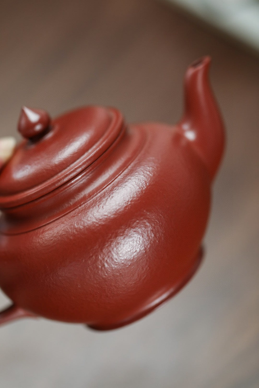 小笑樱壶【极品粗砂朱泥·传统手制·全手工精品·经典传统器·180cc·9孔·实力派作品】