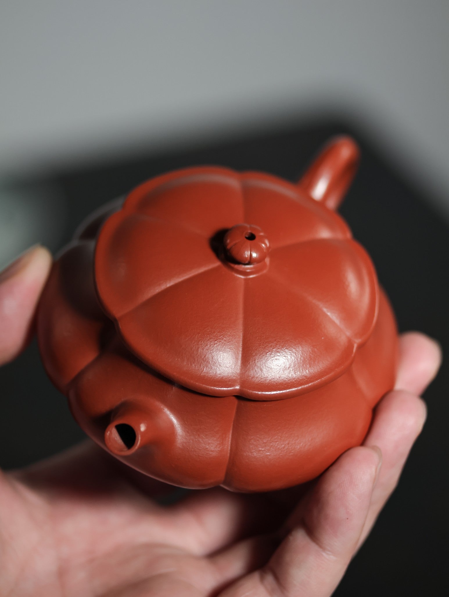 菱花明炉【全手工· 传统手制· 筋纹器 ·优质朱泥·180cc·14孔· 民间实力派】