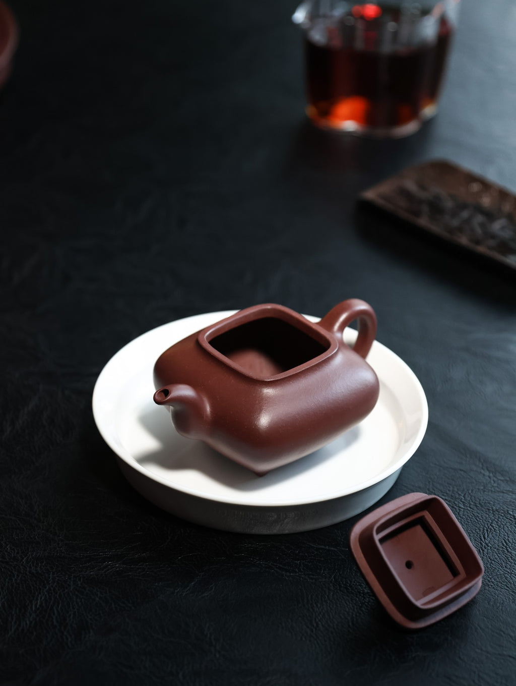 传炉壶 【全手工 ·优质紫泥·220cc·9孔·民间实力派作品 精品】
