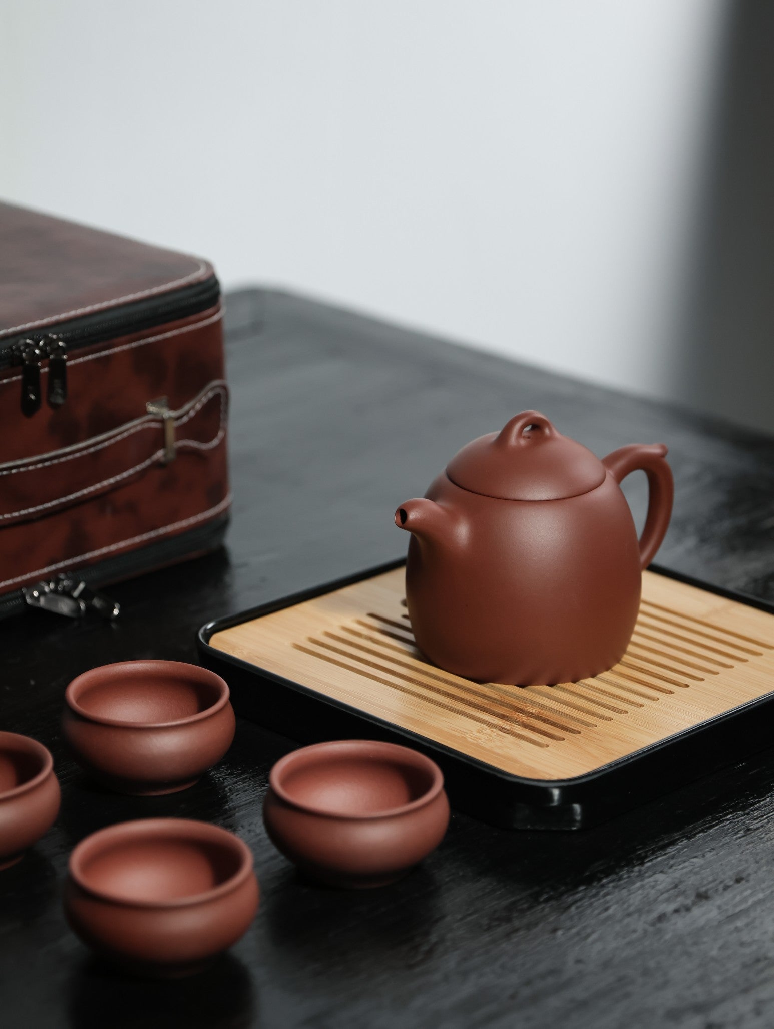 秦权旅行套组【优质紫泥·传统手制·半手工·经典传统器·245cc民间实力派作品 一壶四杯带茶盘 】