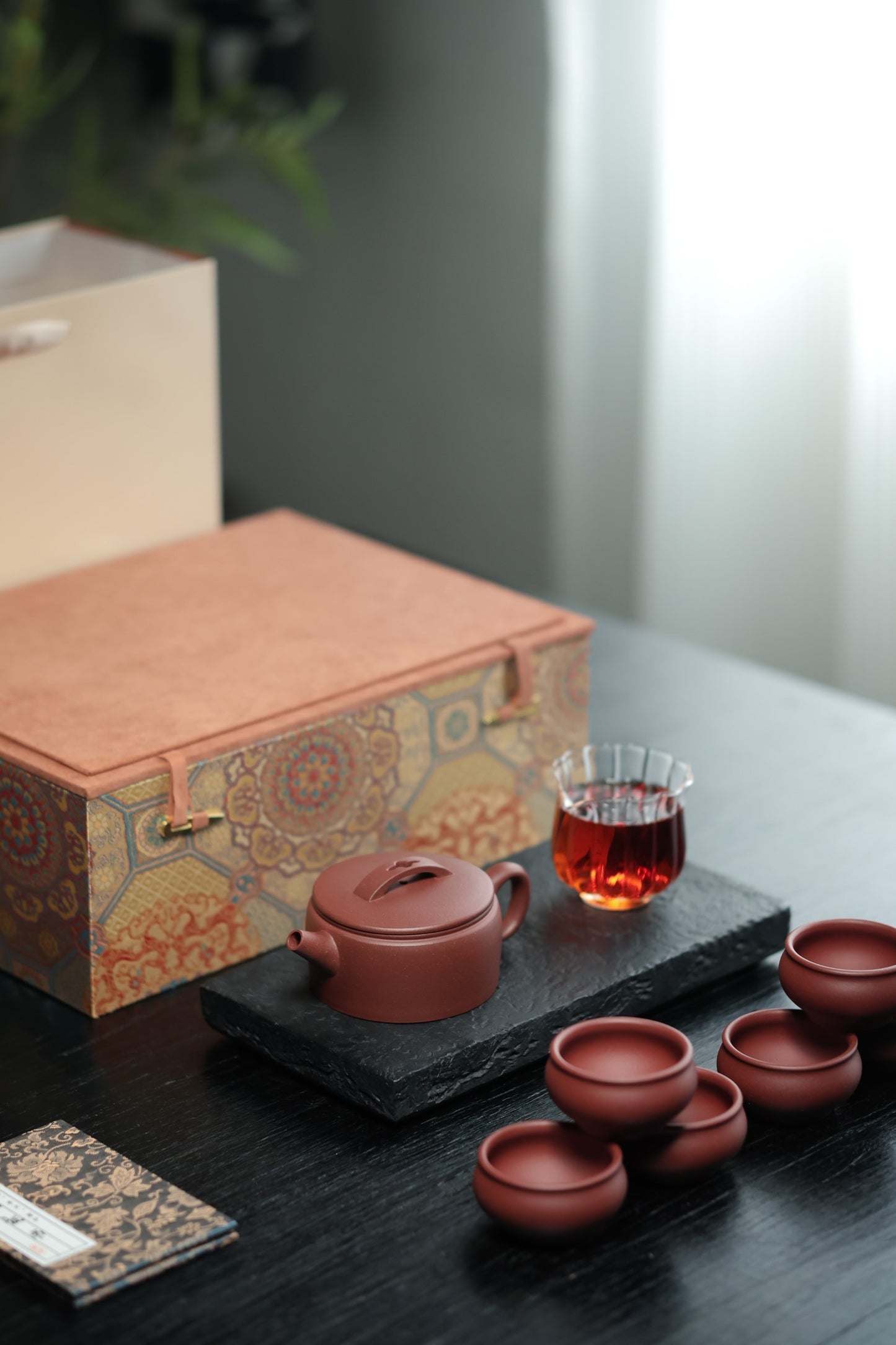 汉瓦礼盒套组 | 【优质紫泥·半手工·传统手制·容量220cc·实力派作品 一壶六杯加公道】