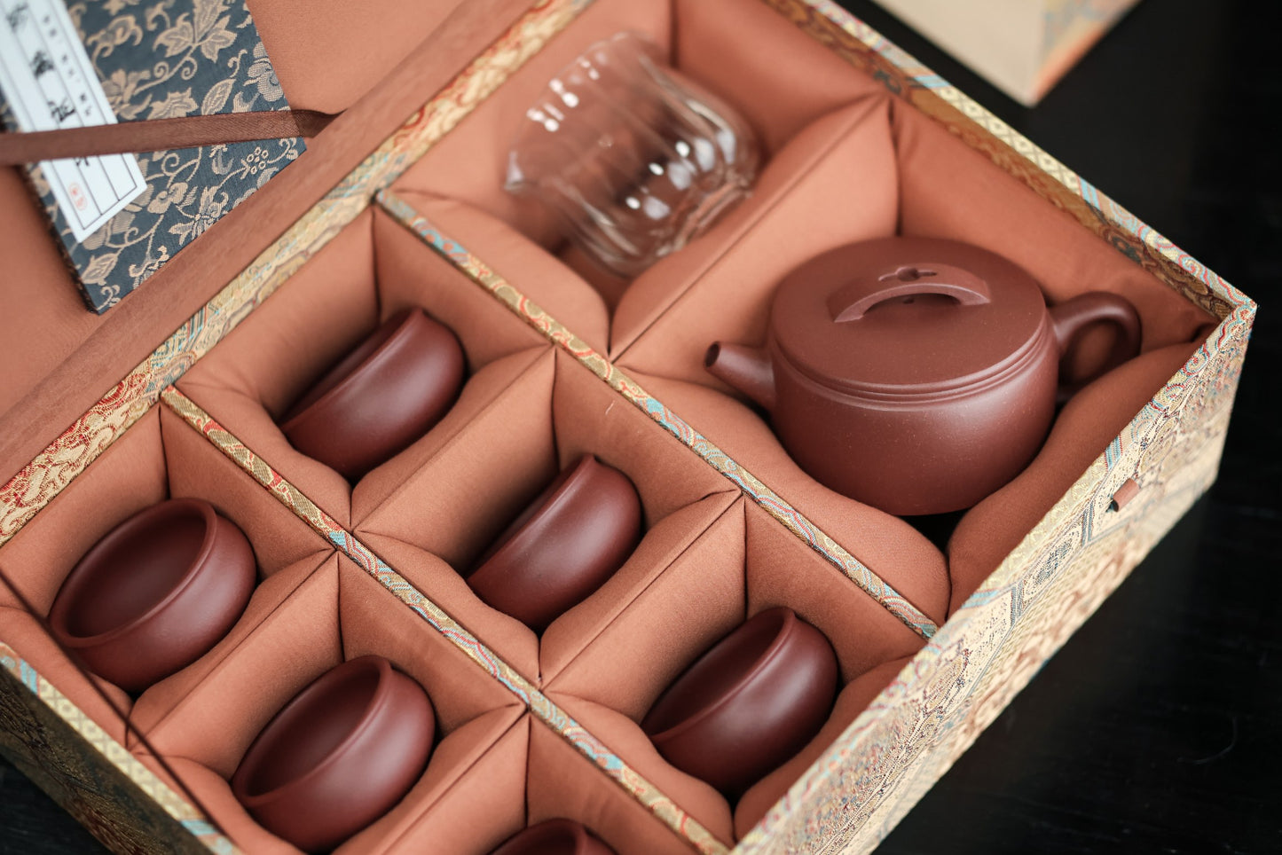 汉瓦礼盒套组 | 【优质紫泥·半手工·传统手制·容量220cc·实力派作品 一壶六杯加公道】