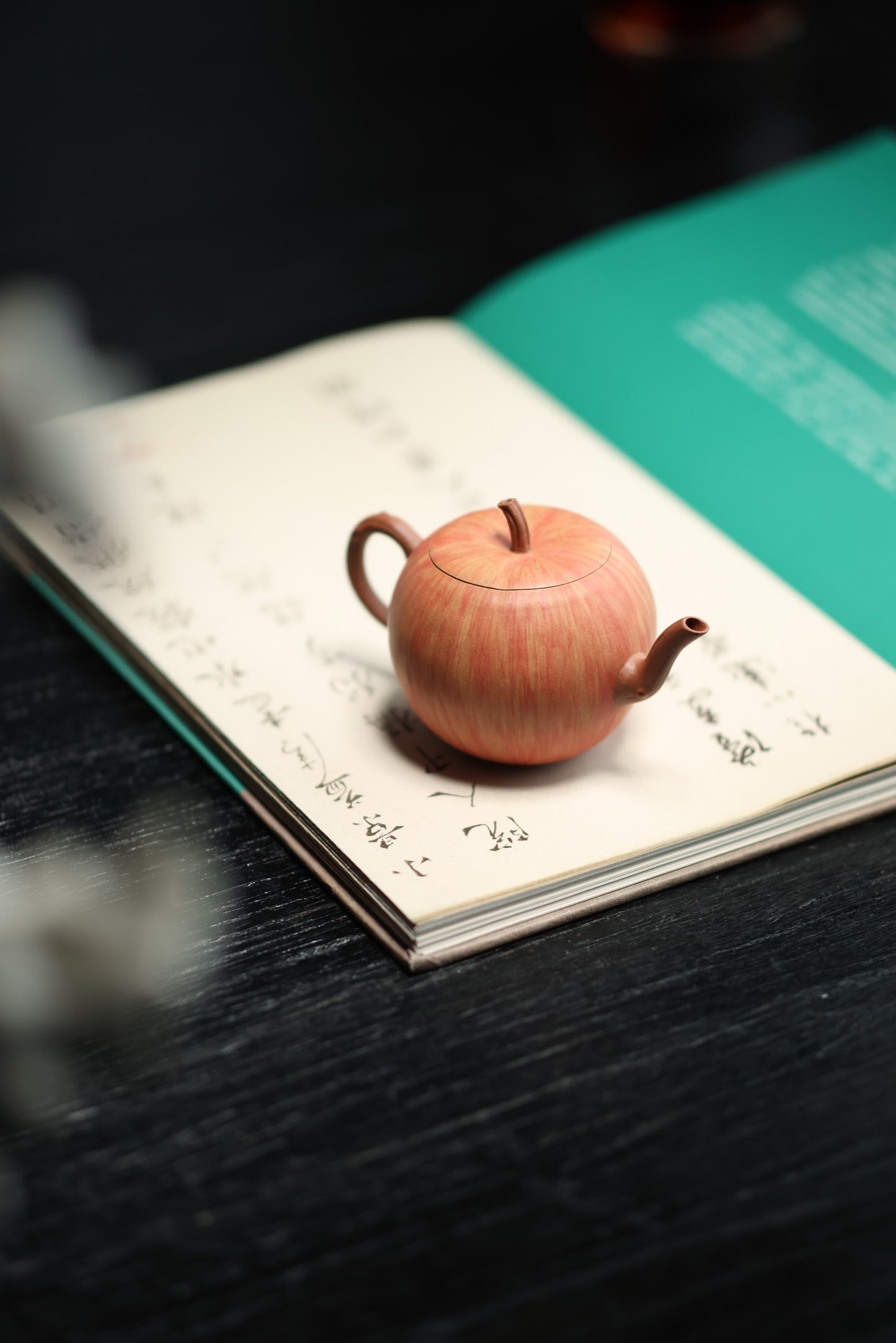 苹果壶 |【优质段泥粉浆朱泥 全手工 仿生器 容量150cc 民间实力派 】