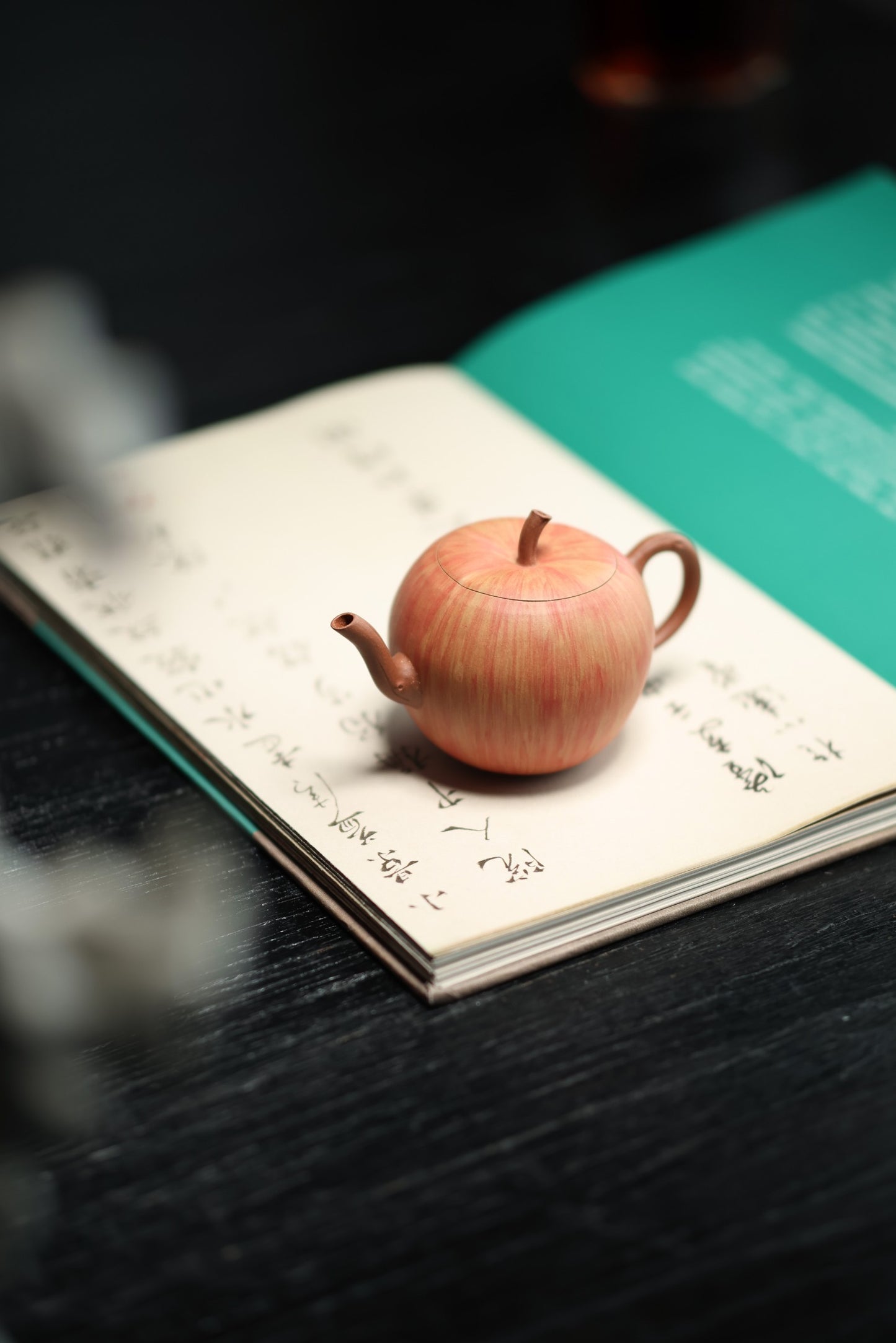 苹果壶 |【优质段泥粉浆朱泥 全手工 仿生器 容量150cc 民间实力派 】