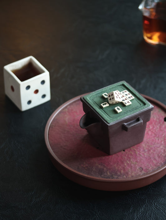 国粹麻将壶 | 【优质紫泥 180cc 粉浆 泥绘工艺 仿生器 手抓壶 一壶一杯套组】