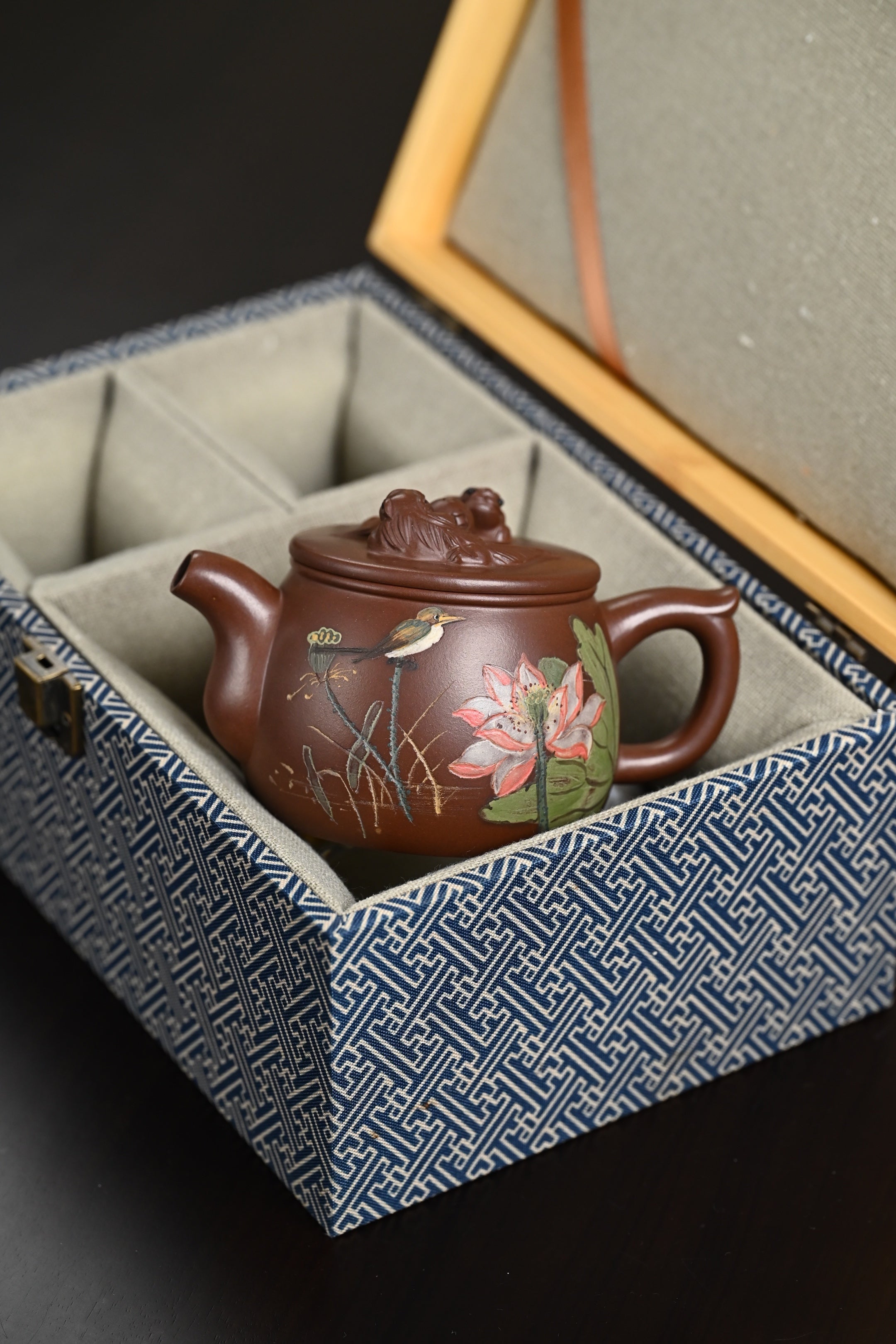 研高· 『祥瑞』 一厂老紫泥·容量250cc·19孔出水·黄自英（研究员级高级工艺美术师）