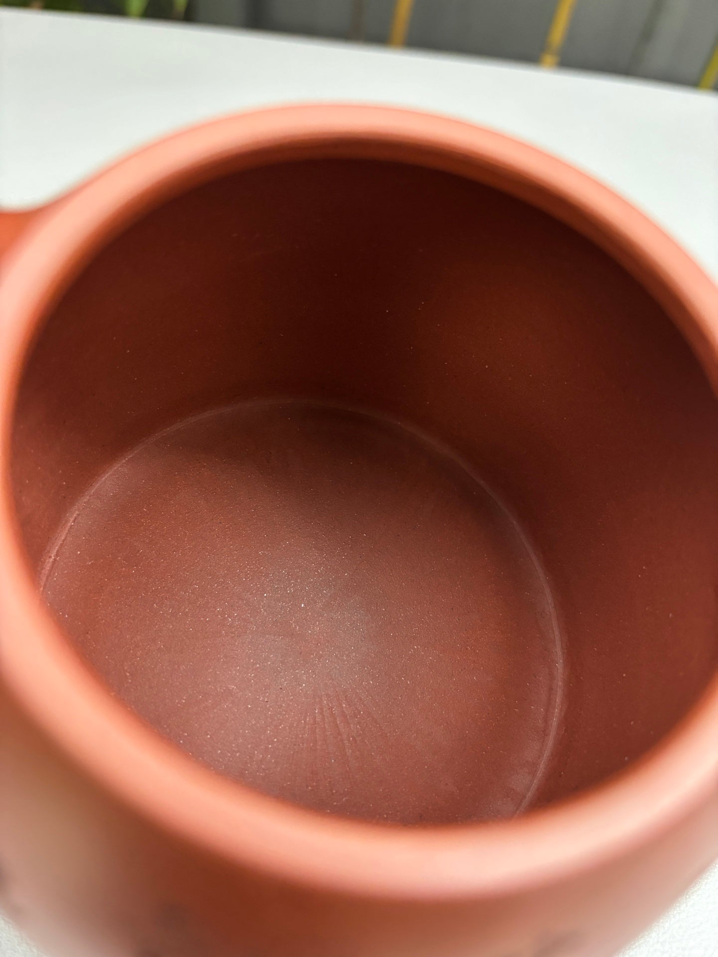 石陶大师臻品紫砂界当代梅王“宜三石”之一·朱炳浩亲工·大拍11万同款《秦权壶》