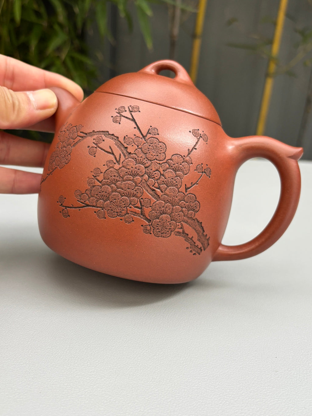 石陶大师臻品紫砂界当代梅王“宜三石”之一·朱炳浩亲工·大拍11万同款《秦权壶》