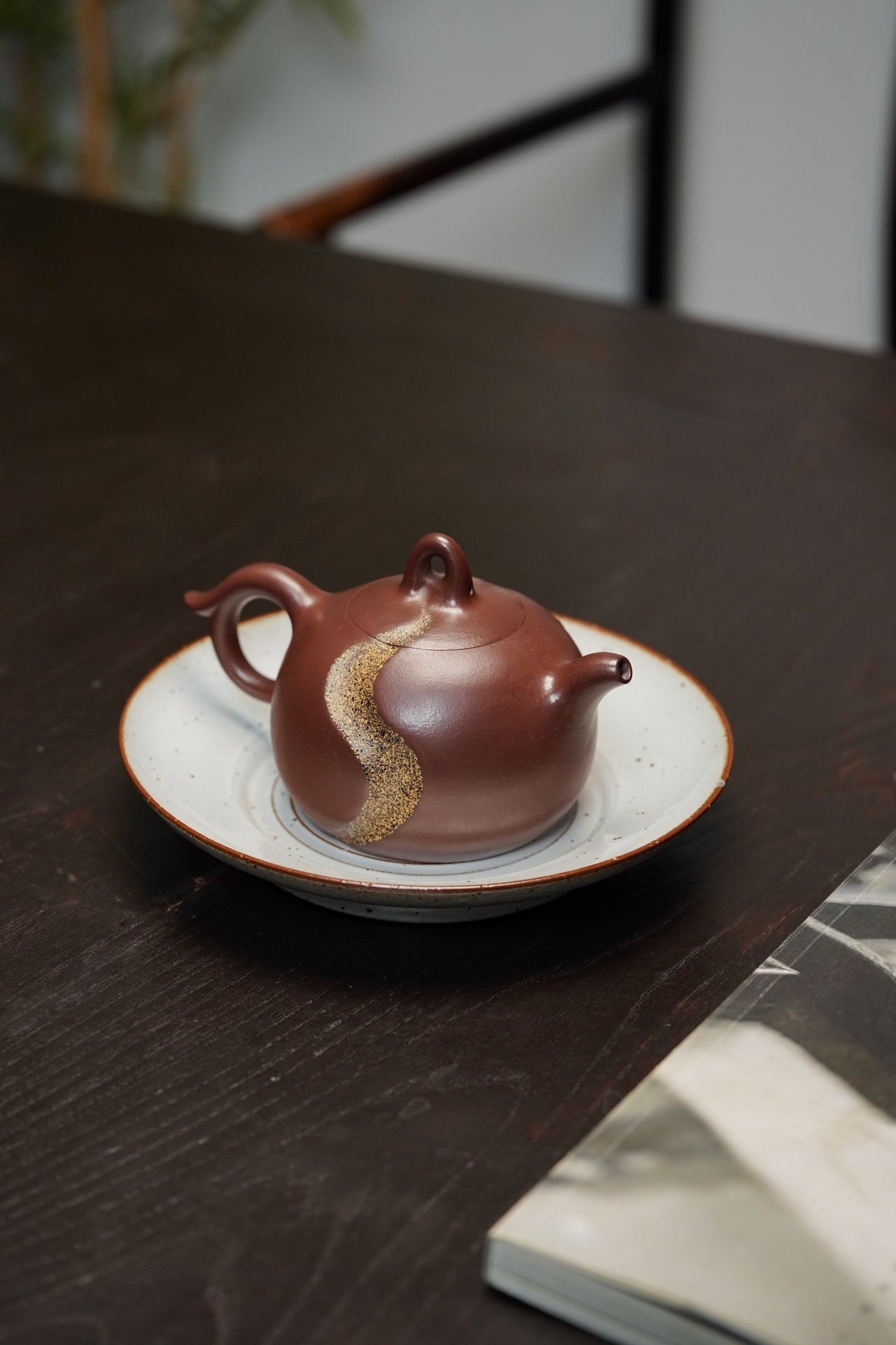 邱玉林宗师泰斗·礼藏双绝佳作·紫砂界的“国家名片”大国工匠·邱玉林原创《人生路壶》