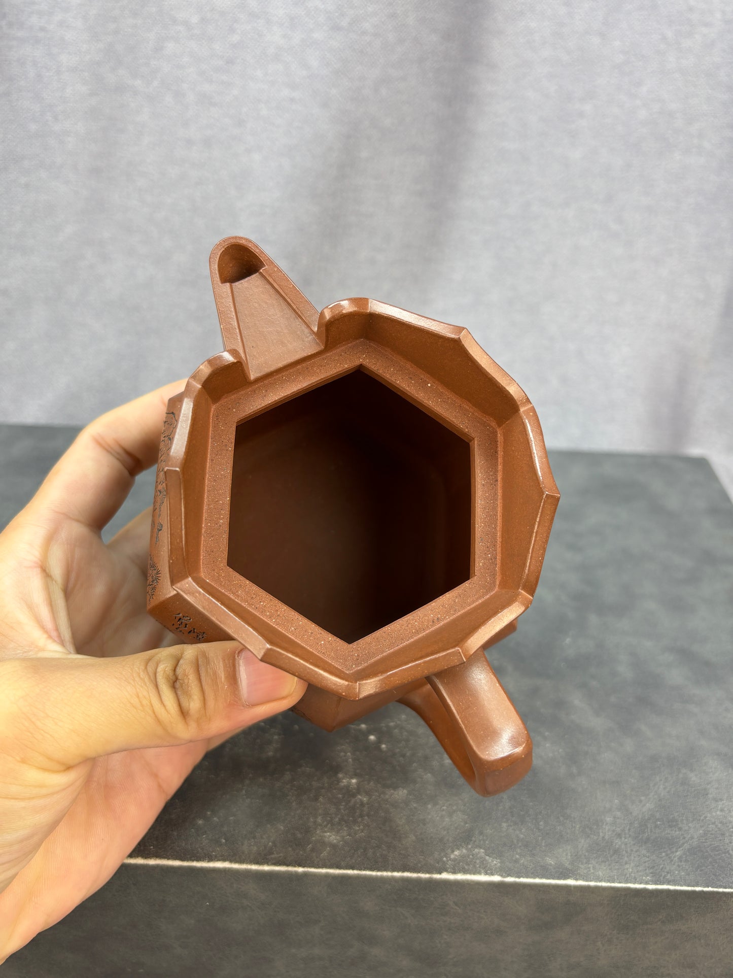 程辉大师紫砂界的功勋级领军人物·精品佳作《僧帽》原矿极品底槽清·360cc