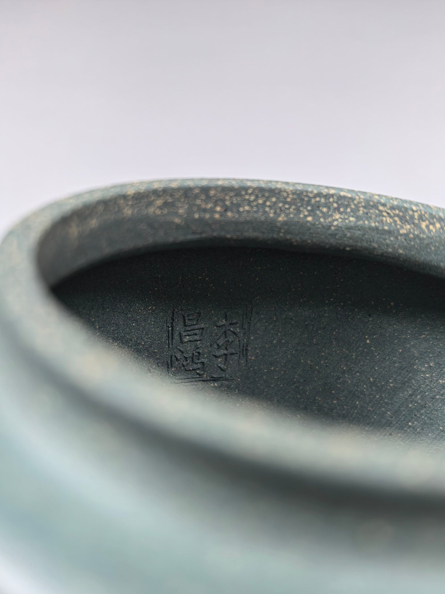 李昌鸿福利🧧紫砂泰斗传承·双国大师匠心之作【德钟壶】优质景舟雪华绿泥 300cc