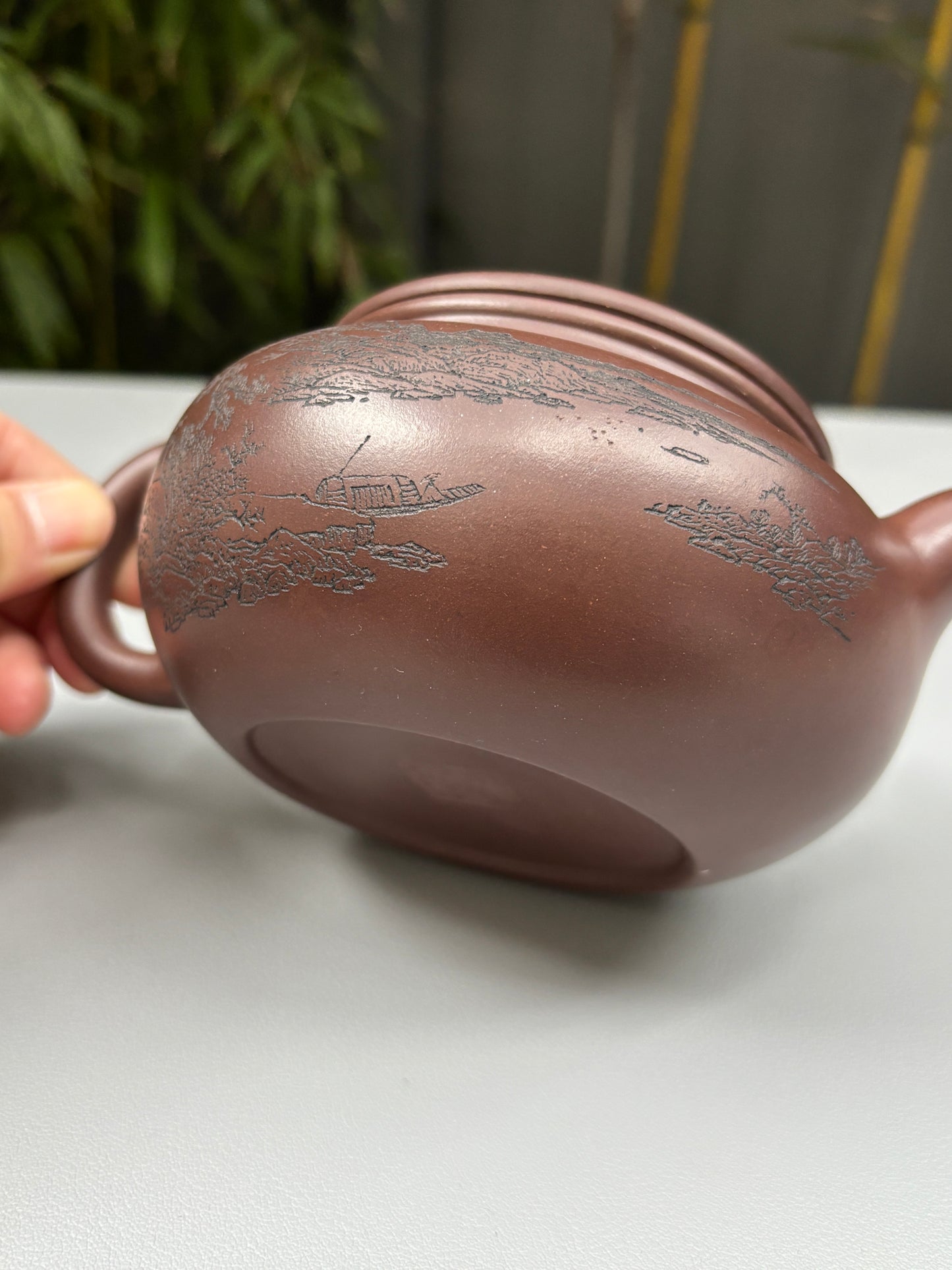 陈宏林大师重器鉴藏·紫砂界山水刻绘第一人·陈宏林精刻【仿古】原矿极品老紫泥 430cc