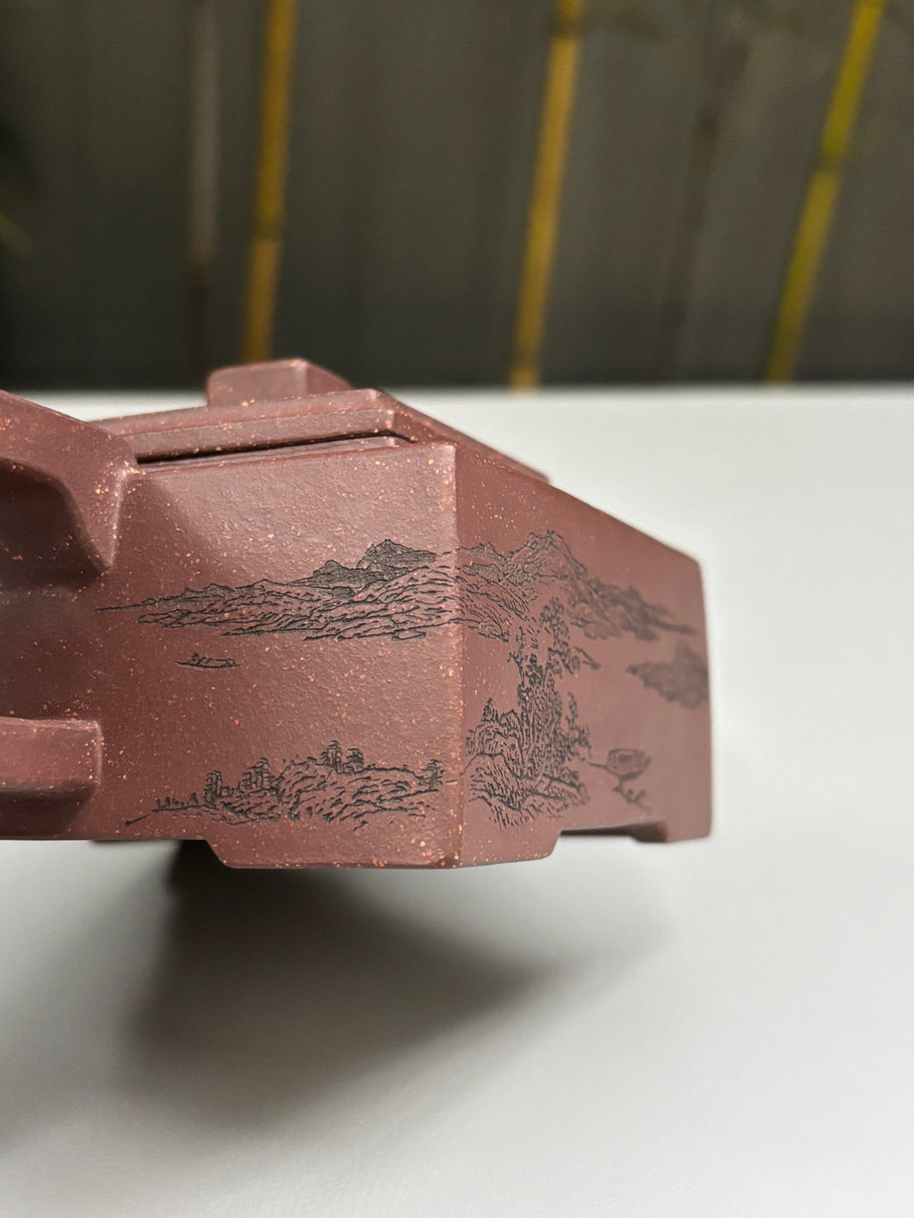 陈宏林大师重器鉴藏·紫砂界山水刻绘第一人·陈宏林精刻【方山逸士】业界标杆原矿极品紫泥 300cc