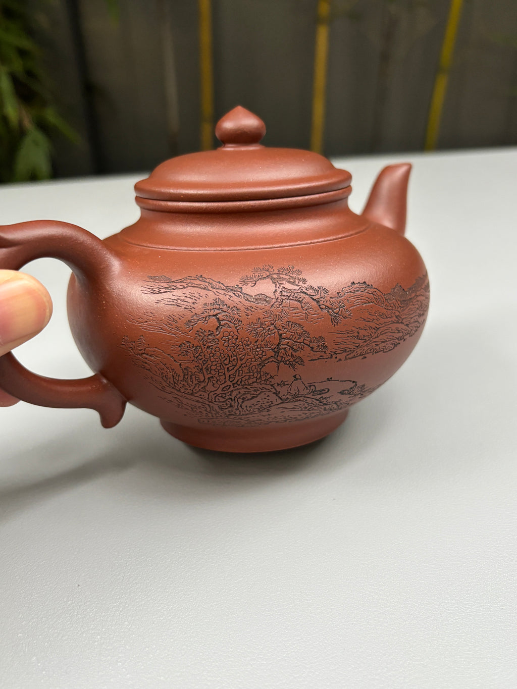陈宏林大师器鉴藏·紫砂界山水刻绘第一人·陈宏林精刻【笑樱壶】原矿极品底槽清•420cc