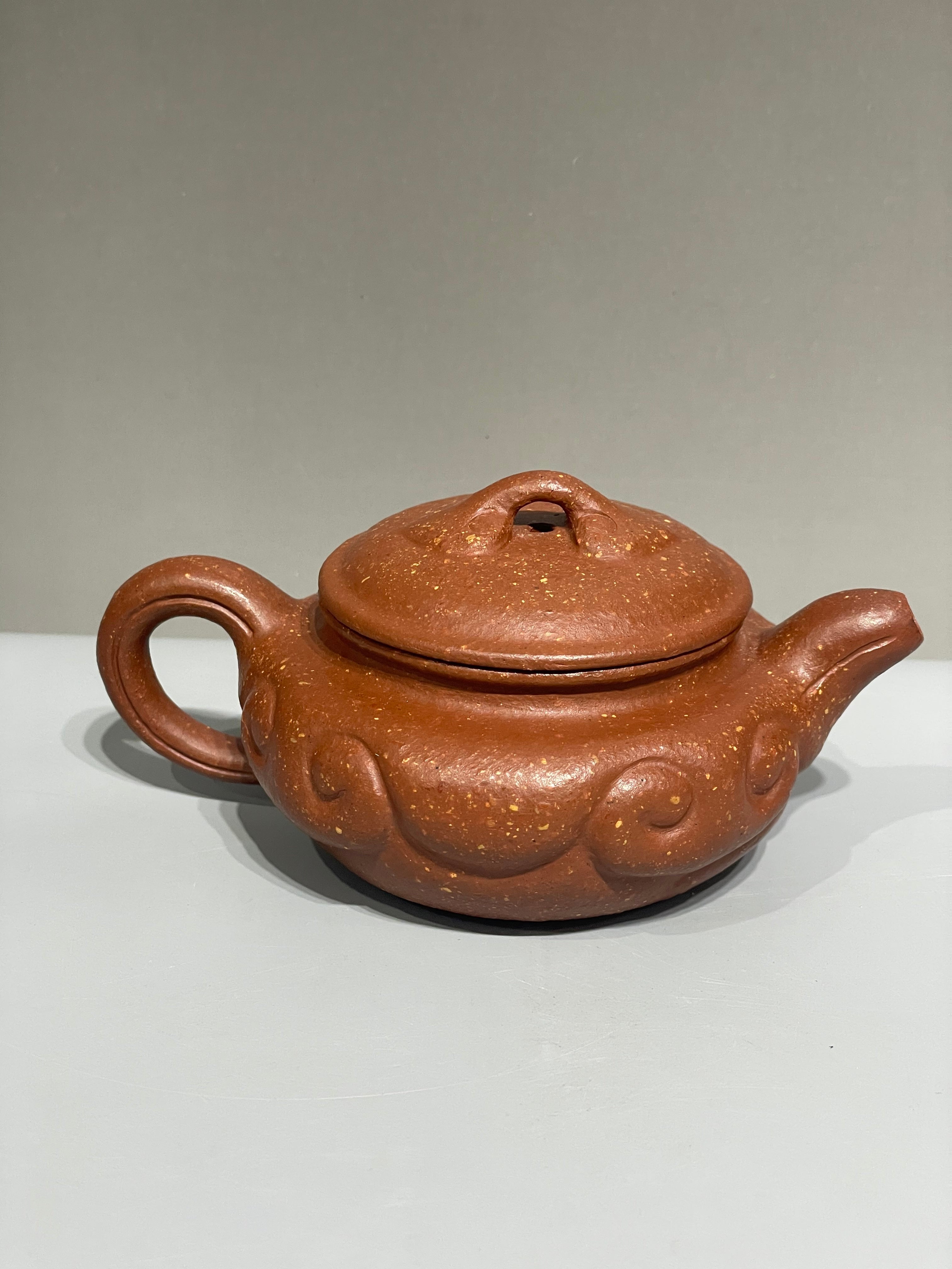 范泽锋高徒·省大师邱爽紫砂潜力重器【仿古如意壶】原矿极品降坡泥·150cc（小品）