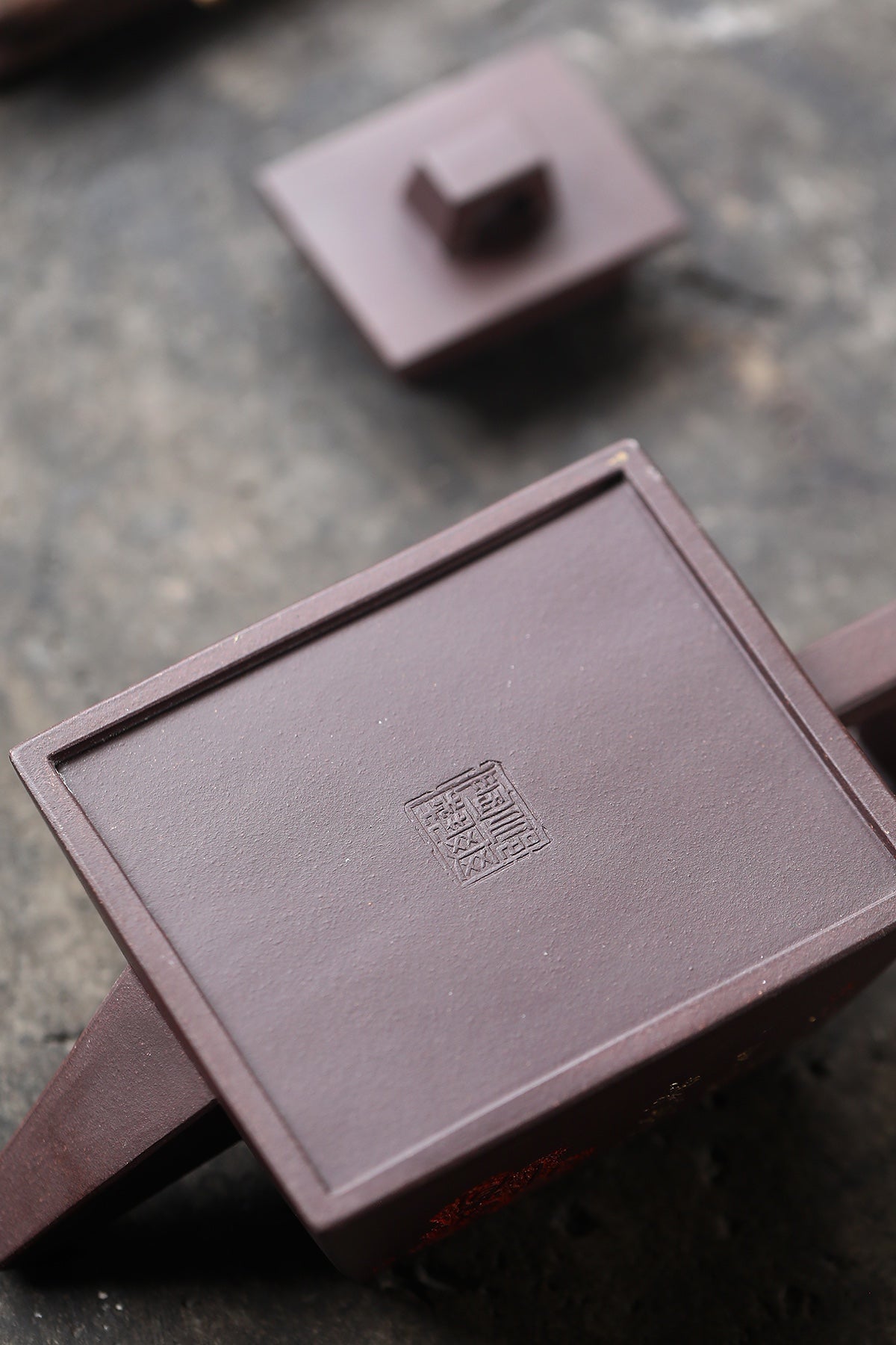 范泽锋高徒·省大师邱爽紫砂潜力重器【升方壶】原矿极品老紫泥·350cc