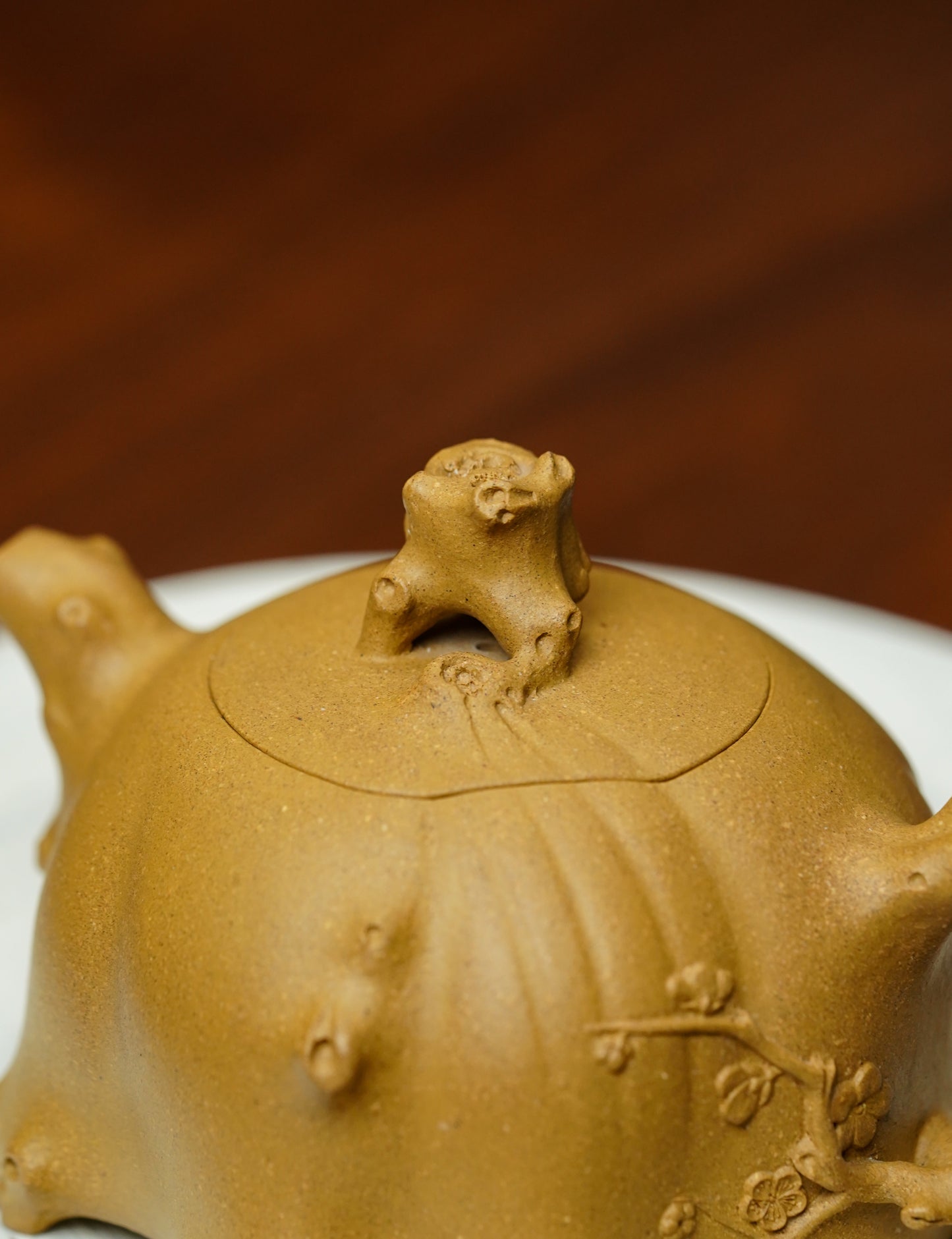 重器传承·紫砂七老花器泰斗蒋蓉唯一传人·蒋艺华制【梅桩壶】原矿极品黄金段泥 220cc