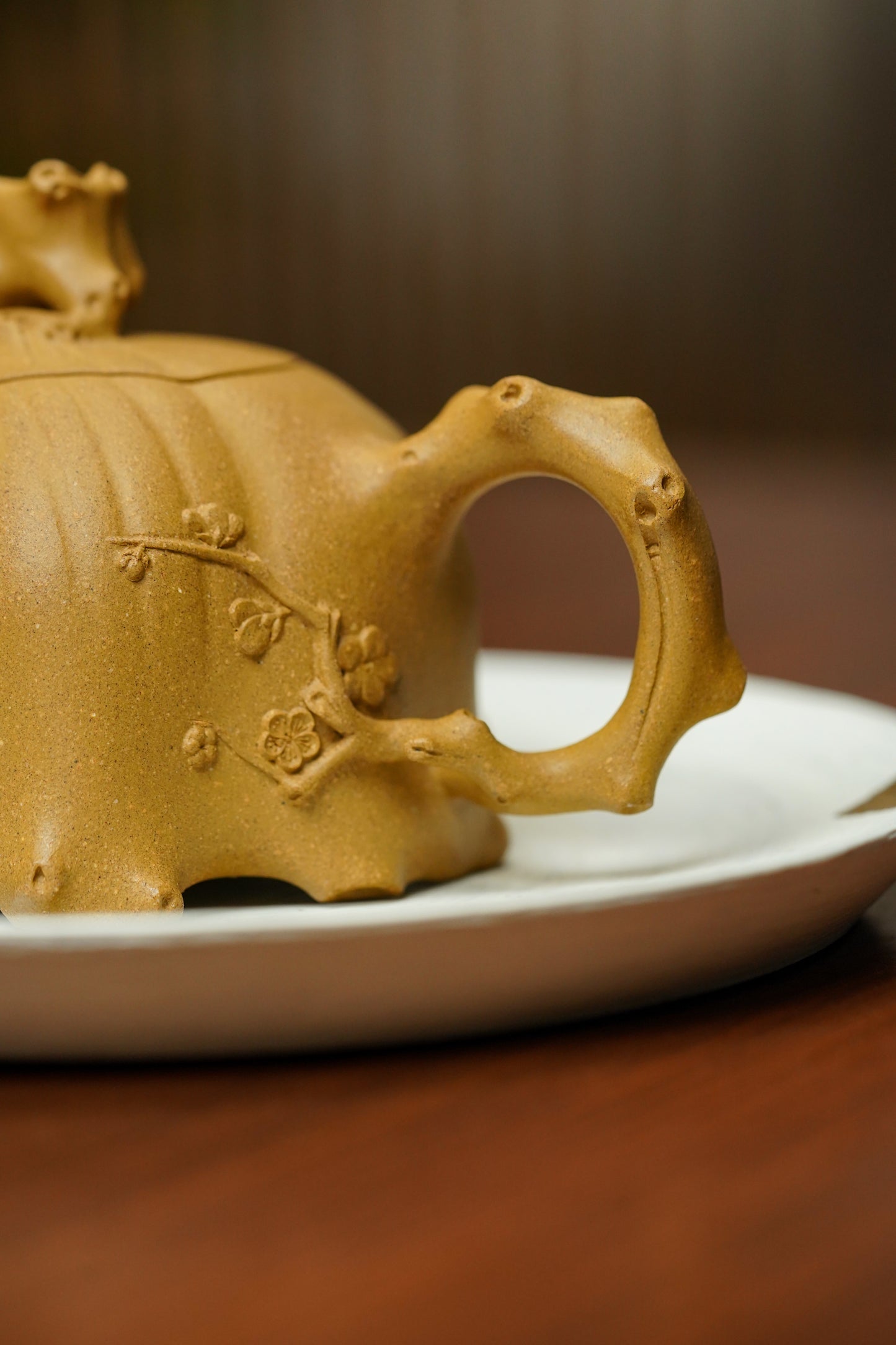 重器传承·紫砂七老花器泰斗蒋蓉唯一传人·蒋艺华制【梅桩壶】原矿极品黄金段泥 220cc