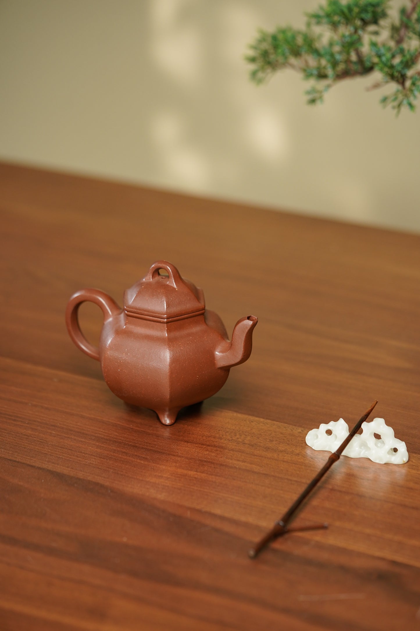 耿浩·方器臻藏 🇨🇳 紫砂界80后扛鼎之作·著名方器巨匠·耿浩制《三足水平壶》原矿极品底槽清·230cc