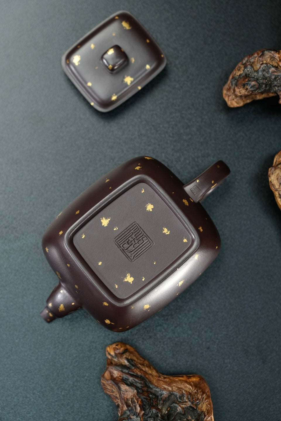 耿浩·方器臻藏 紫砂界80后扛鼎之作·著名方器巨匠臻品《龙头四方壶》原矿极品老紫泥·300cc