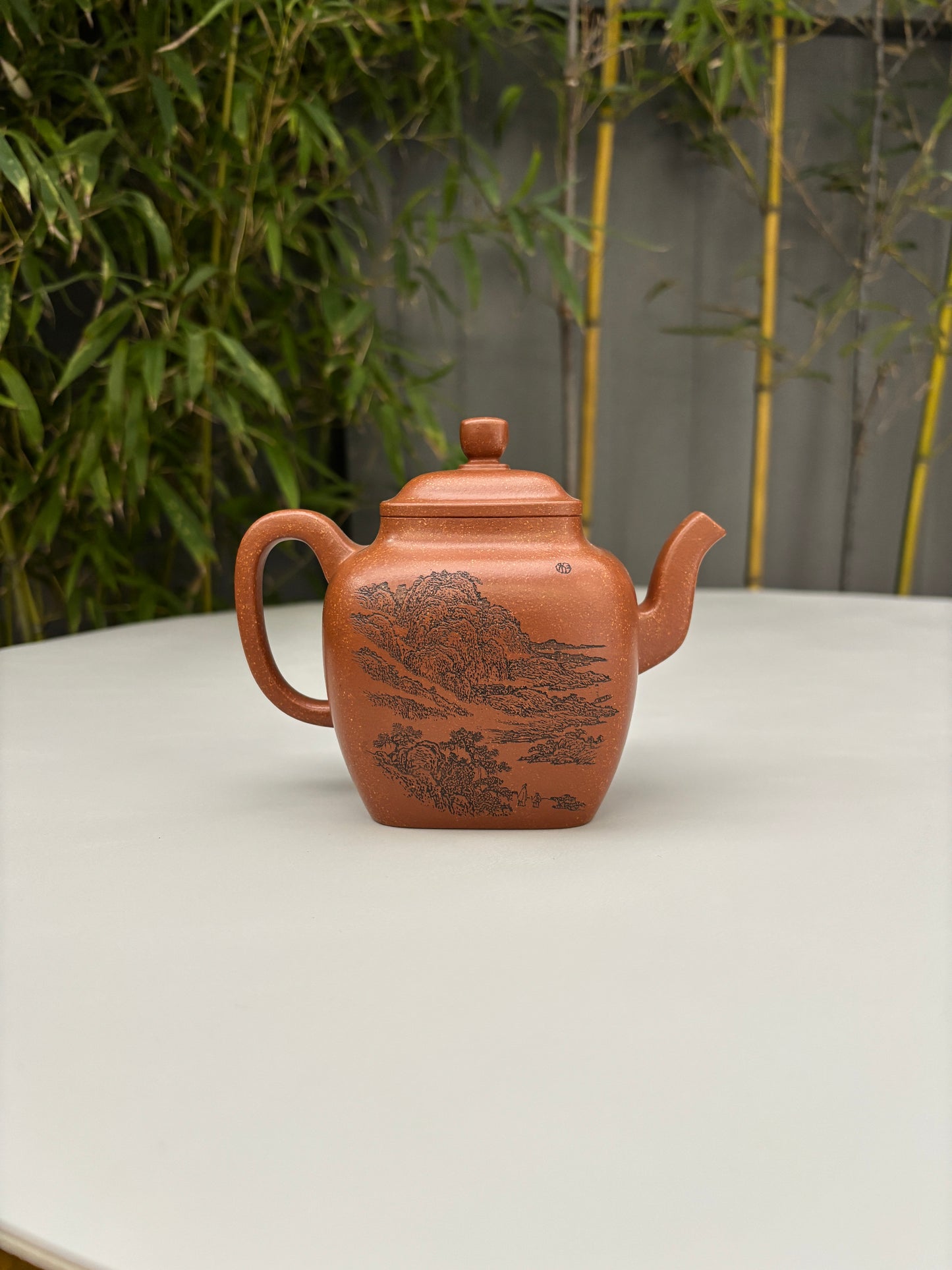 紫砂界山水刻绘第一人·陈宏林大师精刻【鸣远四方】原矿优质降坡泥·360cc