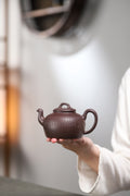 【如意壶】 刘惠清（国家级高级工艺美术师） 原矿紫泥 容量 280cc