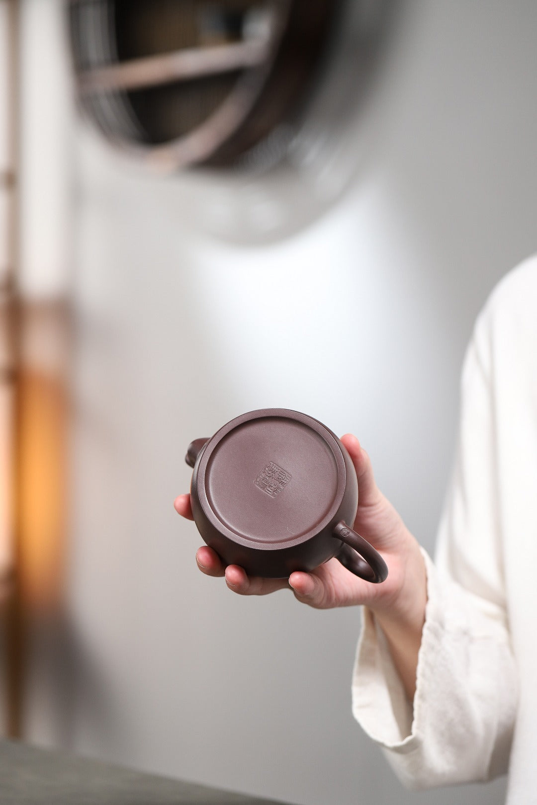 【如意壶】 刘惠清（国家级高级工艺美术师） 原矿紫泥 容量 280cc