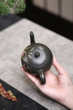 【美人肩】 作者：周俊健 泥料：君子兰 容量：300cc