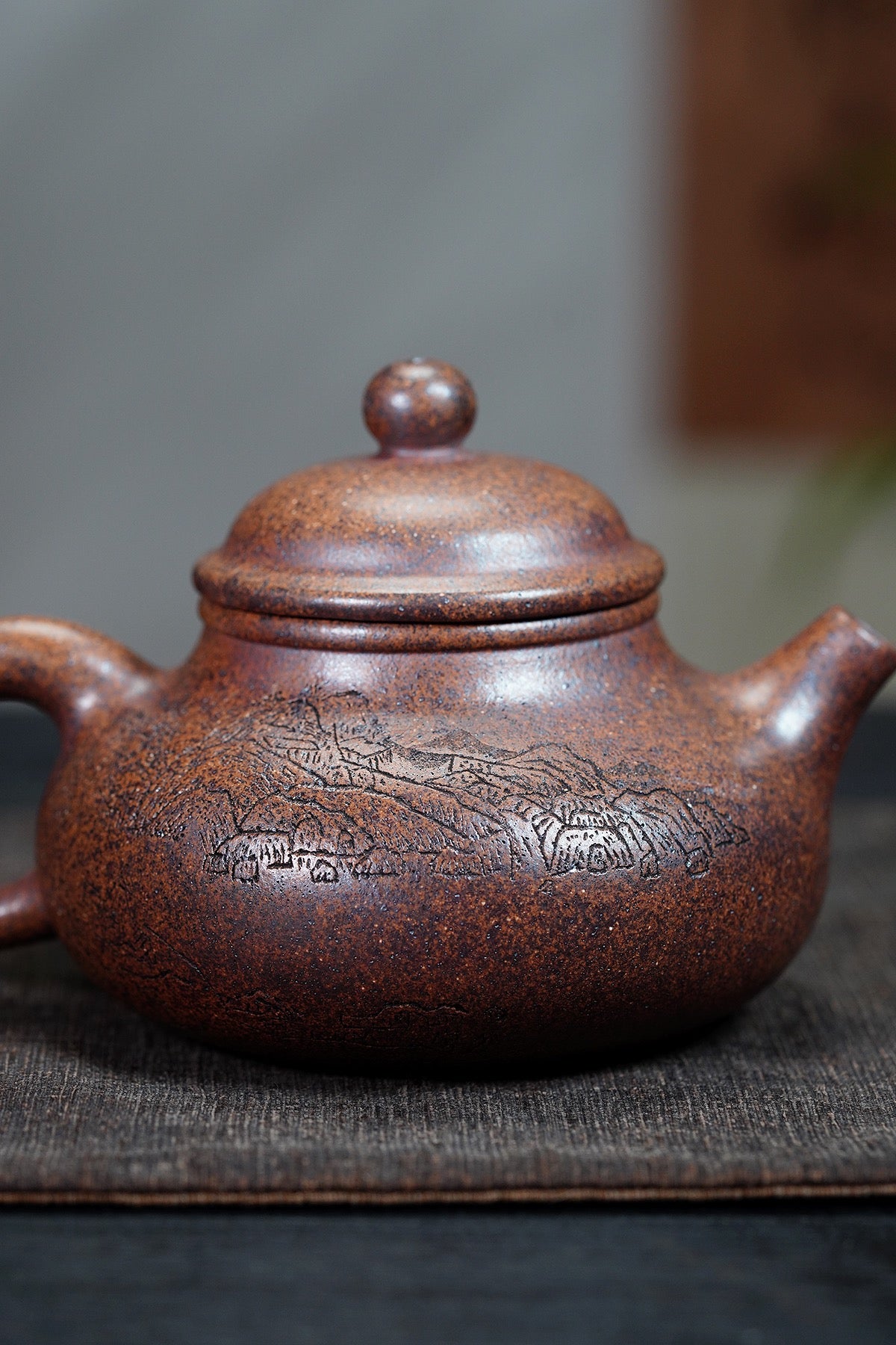 邱爽 | 范泽锋高徒·省大师紫砂潜力重器【容天壶】原矿极品龙骨金砂·370cc
