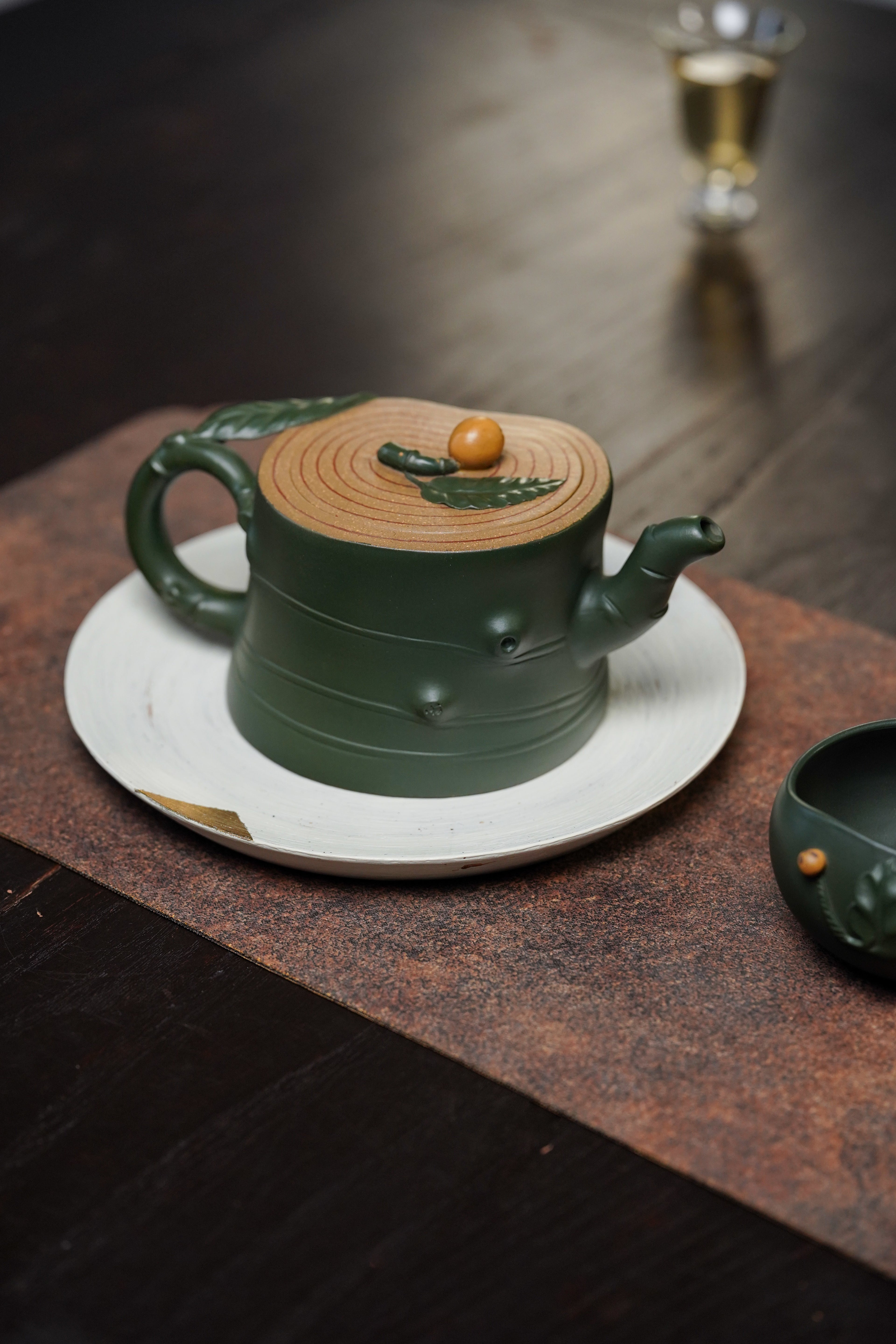 蒋艺华大师·重器传承·紫砂七老花器泰斗蒋蓉唯一传人【枇杷套组壶】原矿极品段泥 绿泥·350cc