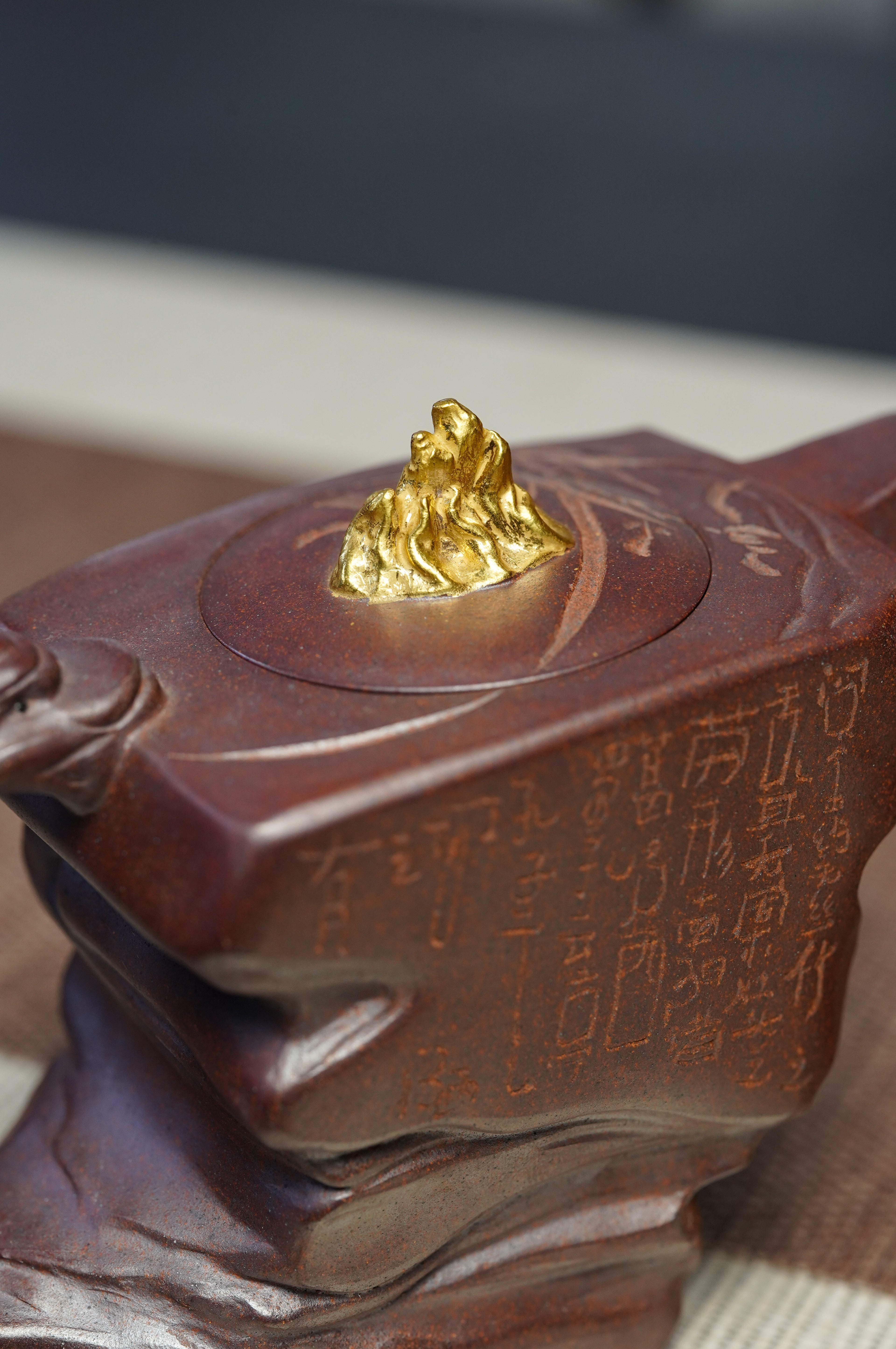 蒋艺华大师· 24k真金装饰·日照金山限定款【步步高升】原矿极品底槽清柴烧·220cc