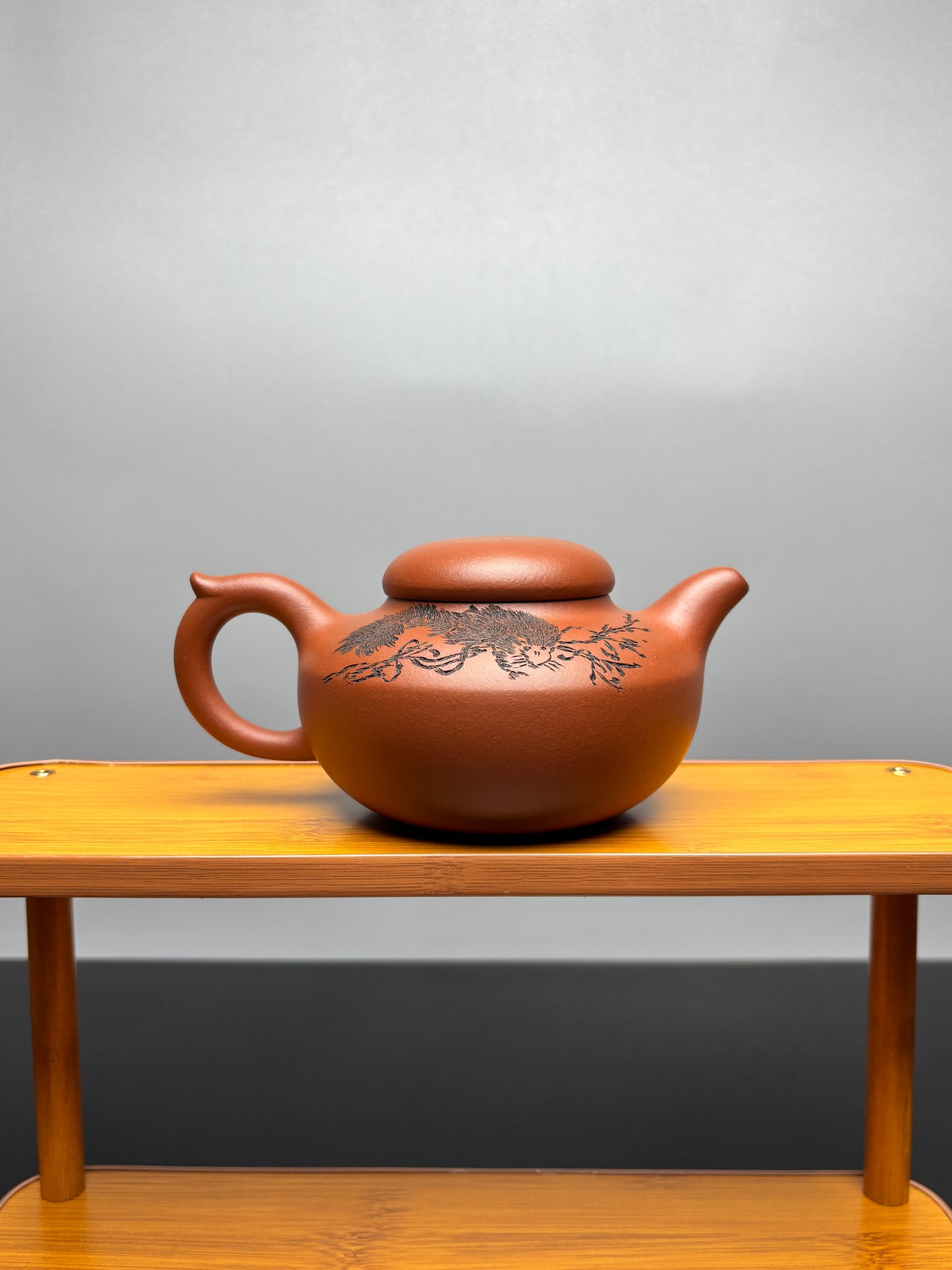 蒋琰滨大师·紫砂重器臻品【一团和气壶】刀笔双绝 原矿极品清水泥·300cc &nbsp;(卡真金丝孤品)
