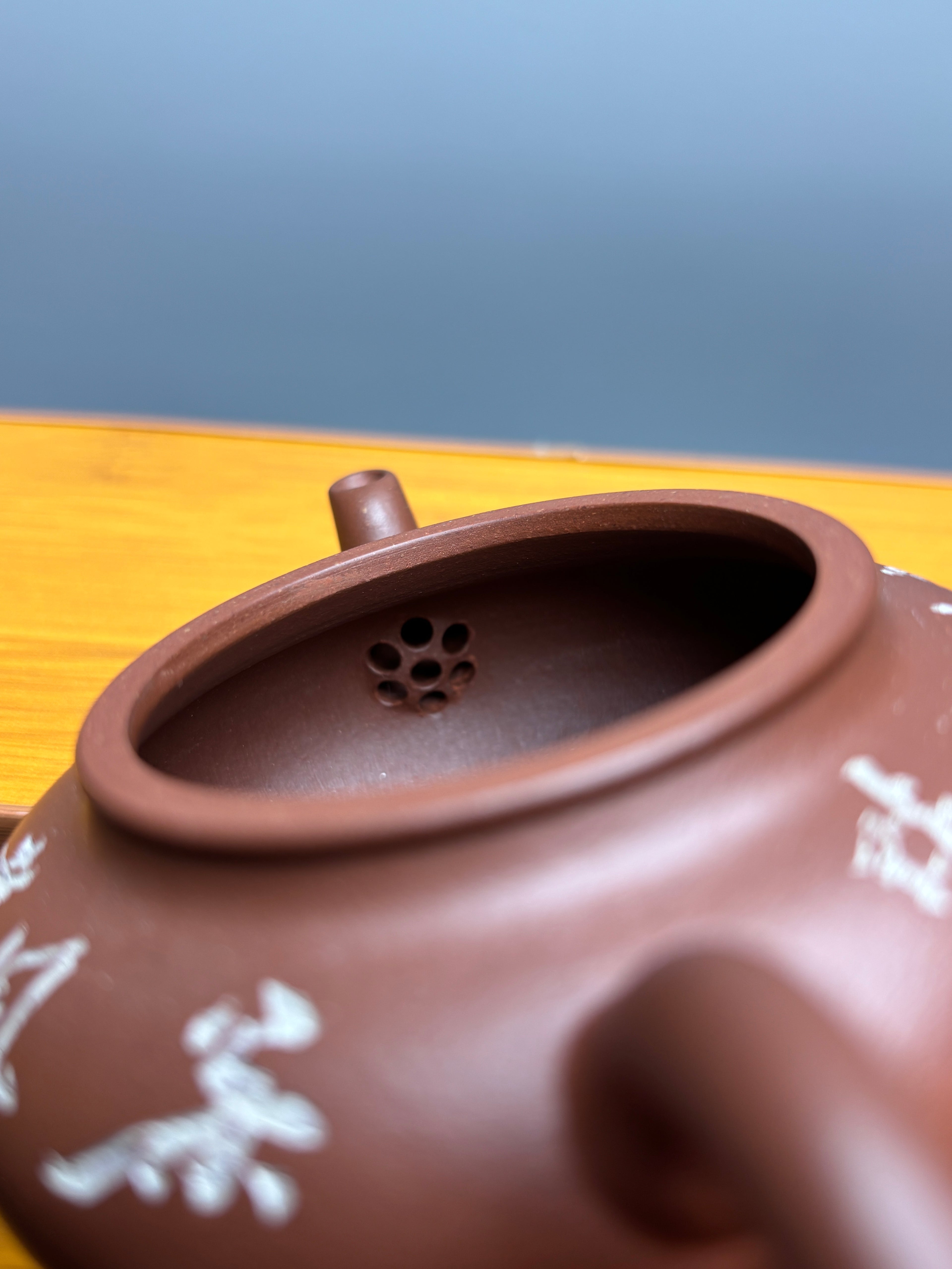 蒋琰滨大师·紫砂重器｜省大师臻作【虚扁壶】刀笔双绝 原矿极品底槽清·200cc &nbsp;(卡真金丝孤品)