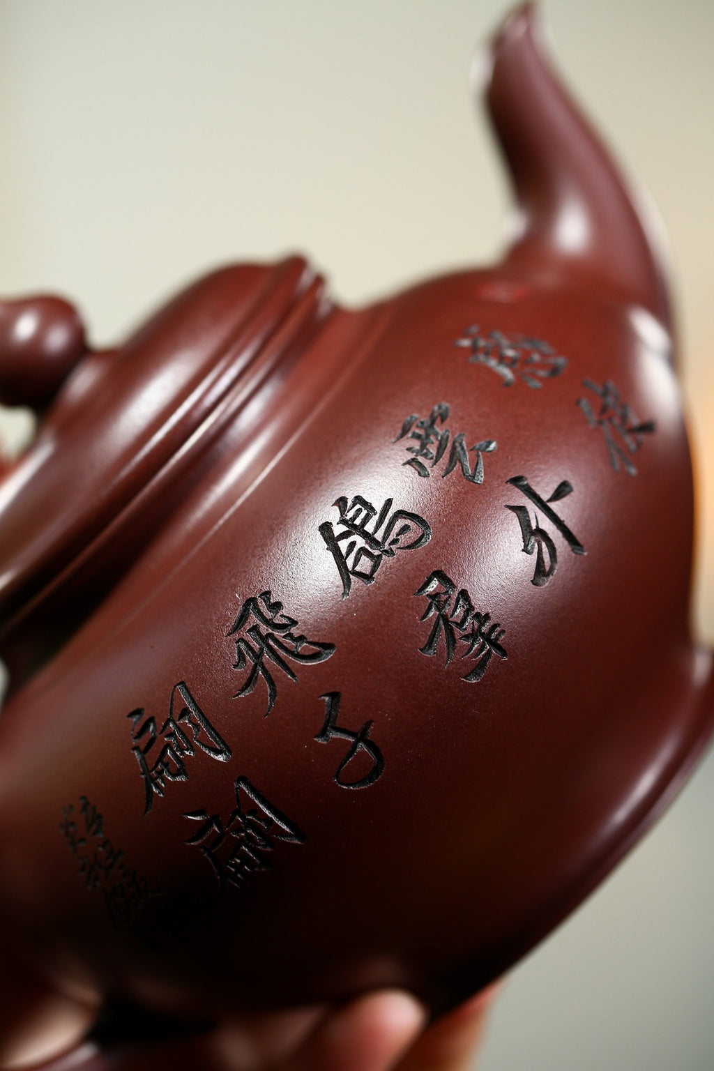 珍藏送礼级紫砂重器｜高级工艺美术师·许时娟 亲制【笑樱壶】原矿老紫泥·350cc