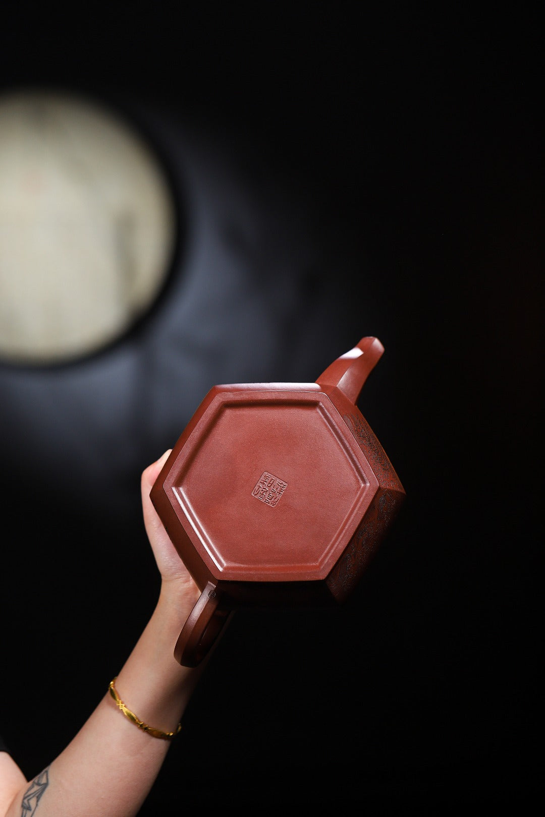 珍藏送礼级紫砂重器｜高级工艺美术师·许时娟 亲制【观沧海壶】原矿优质老紫泥· 1000cc