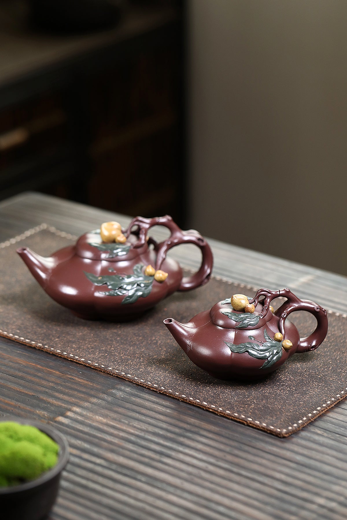 蒋艺华大师·重器传承·紫砂七老花器泰斗蒋蓉唯一传人佳作【上合桃壶】原矿极品底槽清·550cc