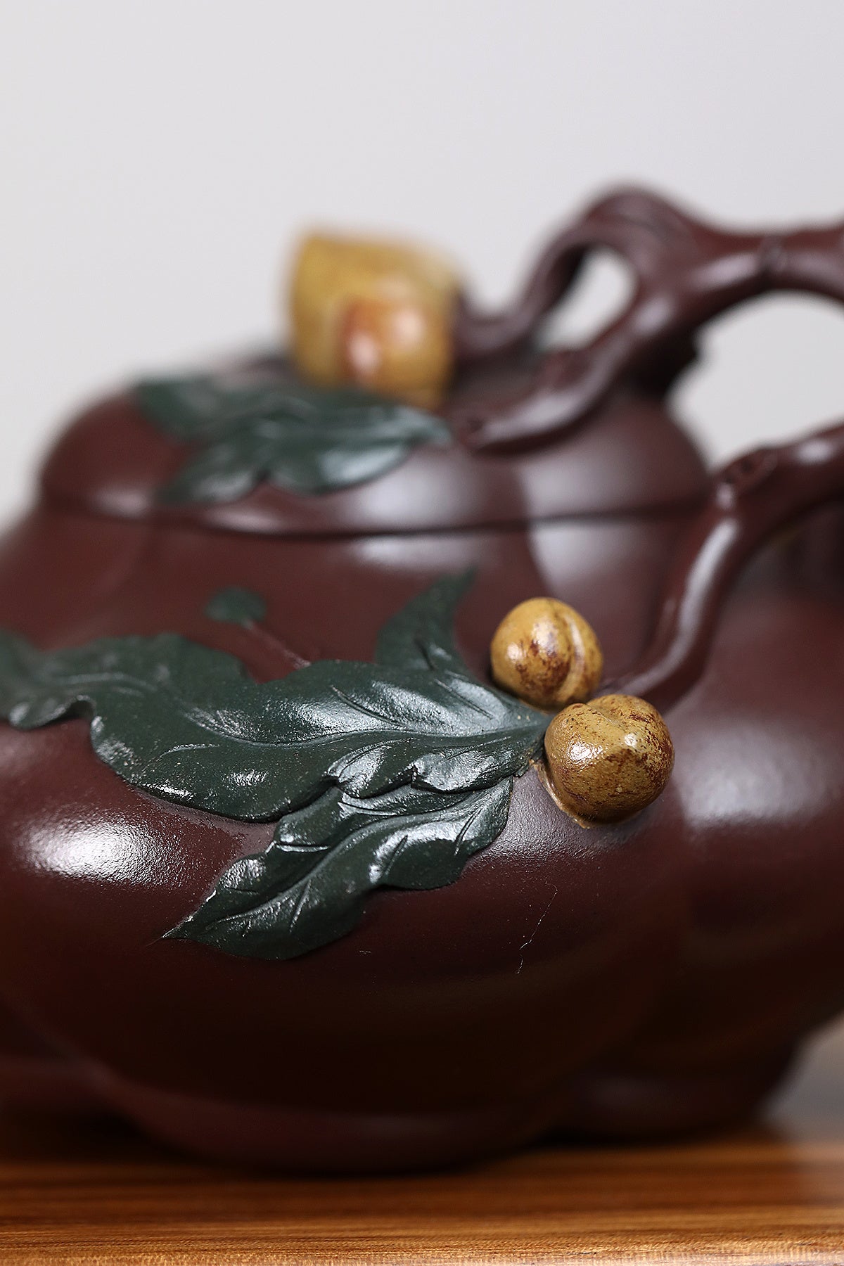 蒋艺华大师·重器传承·紫砂七老花器泰斗蒋蓉唯一传人佳作【上合桃壶】原矿极品底槽清·550cc