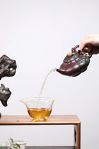 蒋艺华大师·重器传承·紫砂七老花器泰斗蒋蓉唯一传人佳作【上合桃壶】原矿极品底槽清·550cc