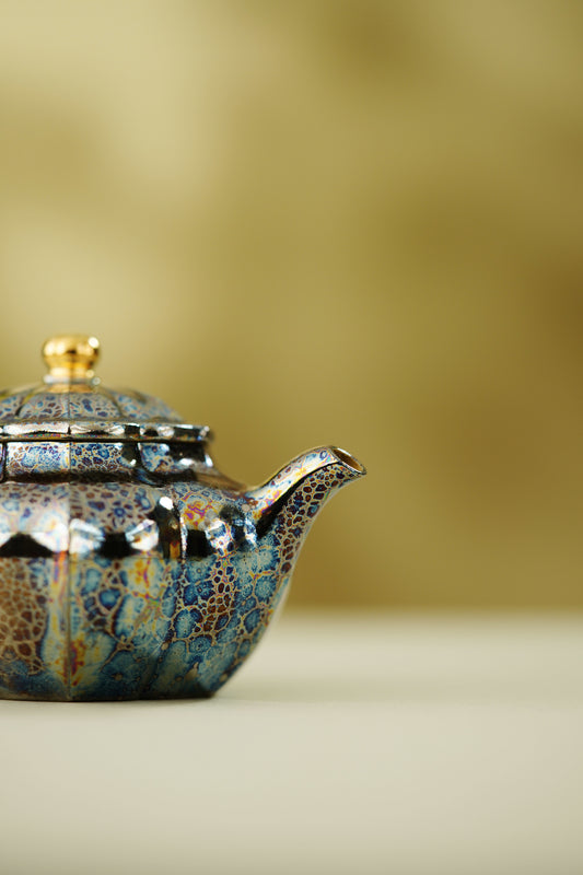 蒋艺华大师·重器传承·紫砂七老花器泰斗蒋蓉唯一传人佳作【筋纹仿古壶】原矿极品本山绿·180cc