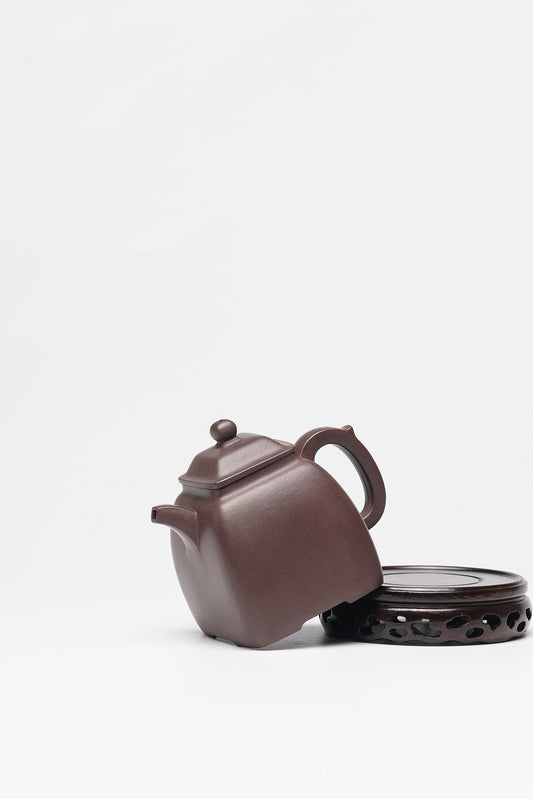 储立之大师 | 中国陶瓷艺术终身成就奖获得者重器【四方宫灯壶】原矿极品紫泥·260cc