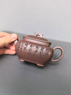 陈宏林大师重器鉴藏·紫砂界山水刻绘第一人·陈宏林精刻【枕上无忧壶】原矿优质紫玉金砂·280cc
