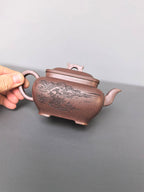 陈宏林大师重器鉴藏·紫砂界山水刻绘第一人·陈宏林精刻【枕上无忧壶】原矿优质紫玉金砂·280cc