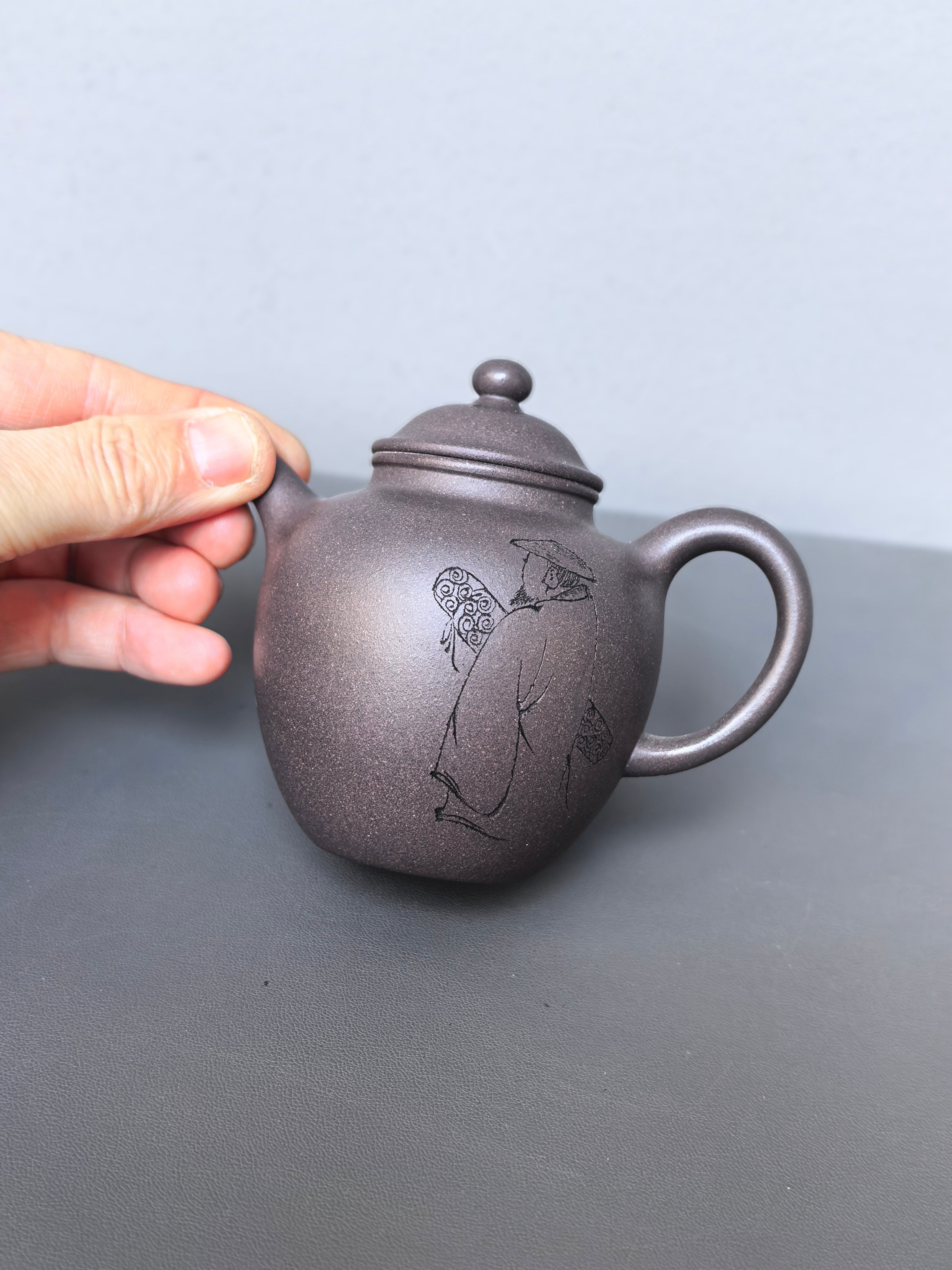 省大师吴培林高徒·工艺师王雅丽制【 橄榄壶 】原矿大水潭天青泥·180cc12