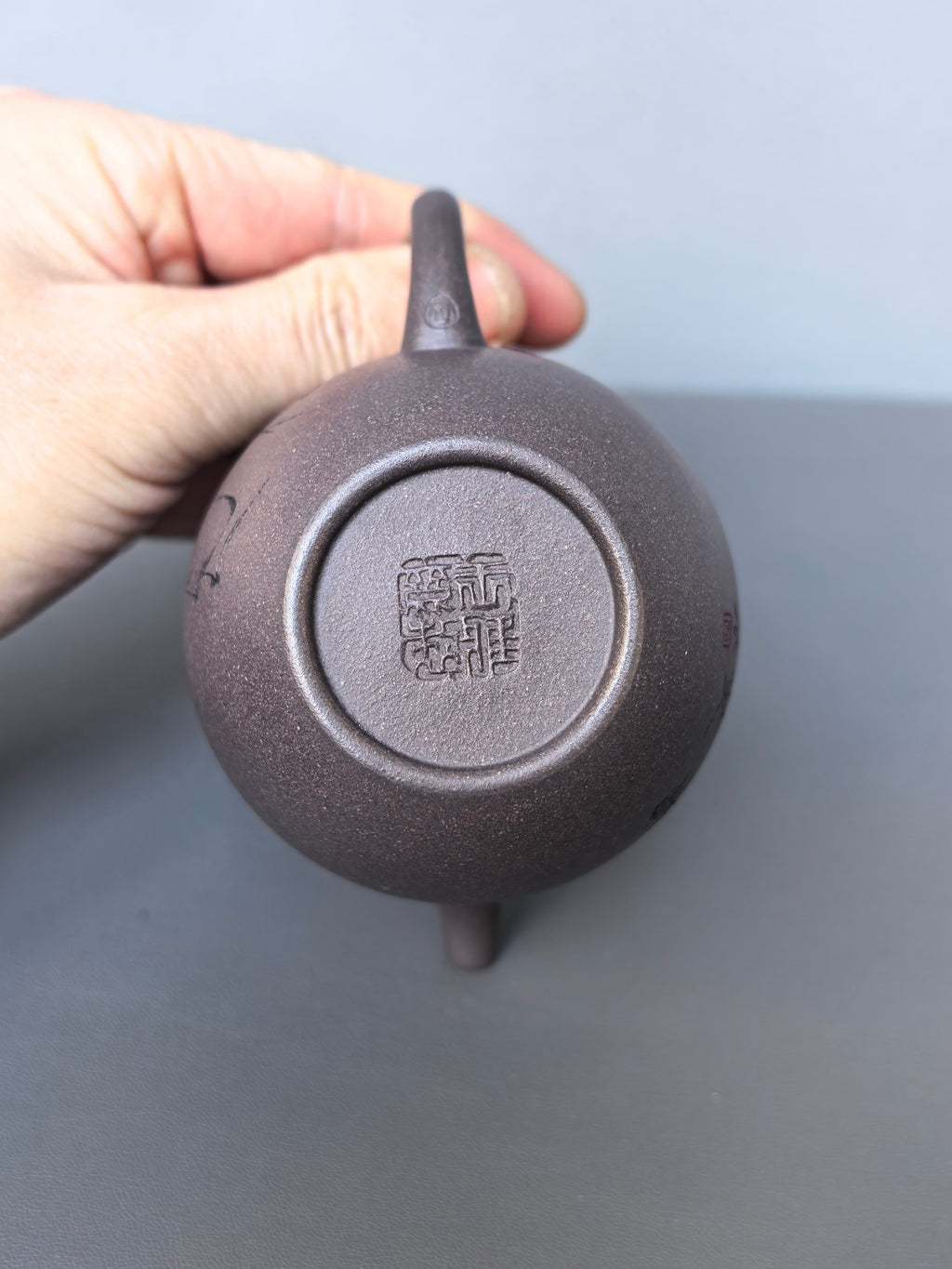 省大师吴培林高徒·工艺师王雅丽制【 橄榄壶 】原矿大水潭天青泥·180cc12