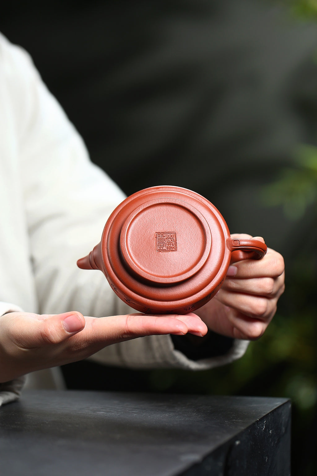 范泽锋嫡传·省大师邱爽紫砂潜力重器【如意竹鼓壶】原矿极品大红袍 220cc