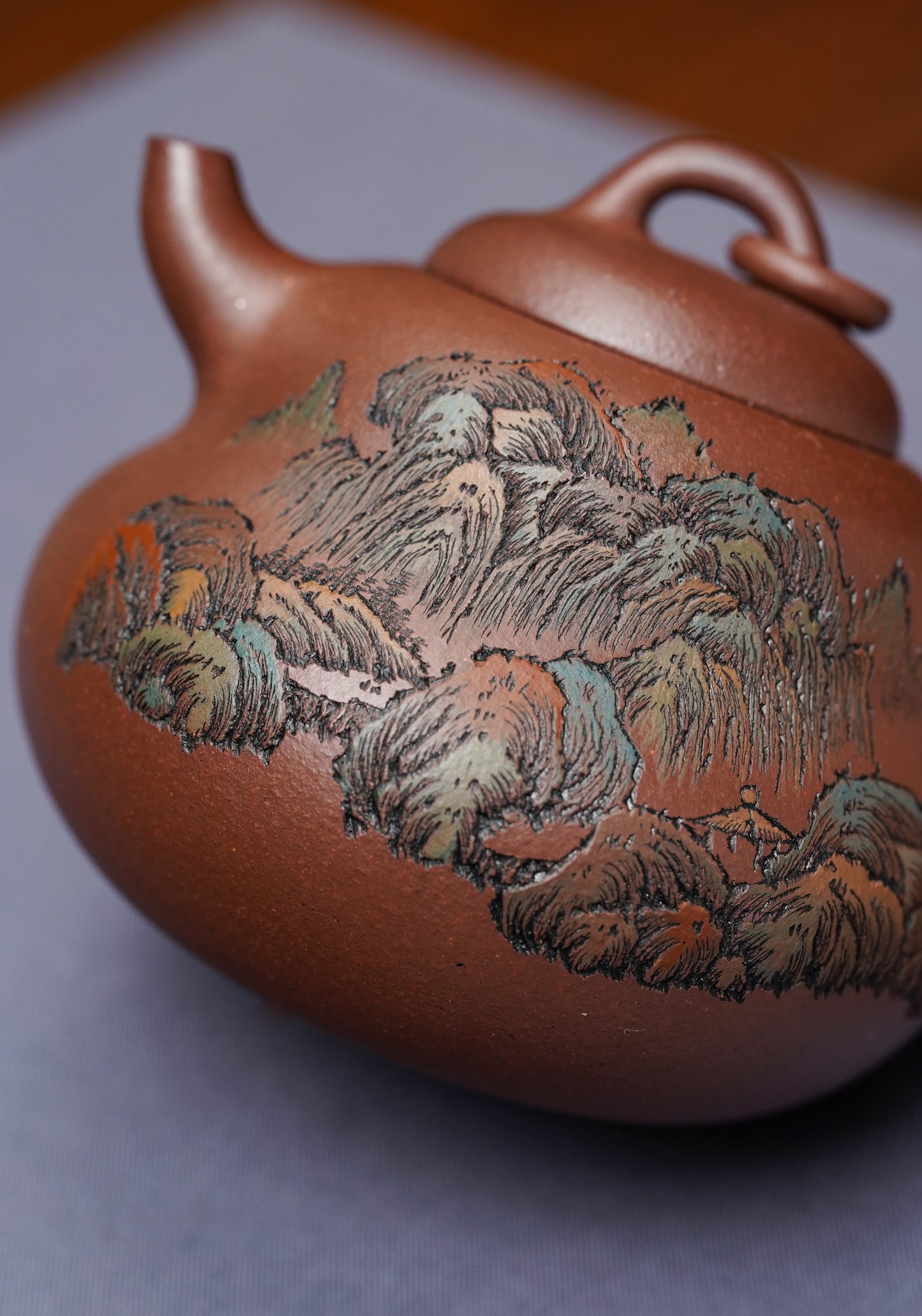 李峰大师 | 紫砂界特色彩刻开创艺术家精刻《葫芦壶》原矿极品底槽清·220cc