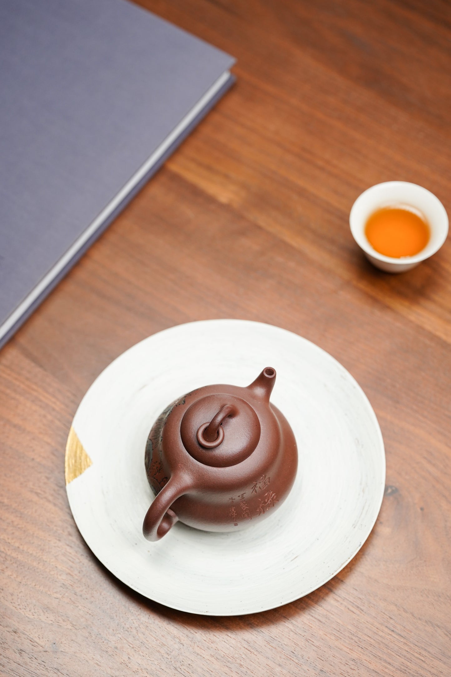 李峰大师 | 紫砂界特色彩刻开创艺术家精刻《葫芦壶》原矿极品底槽清·220cc