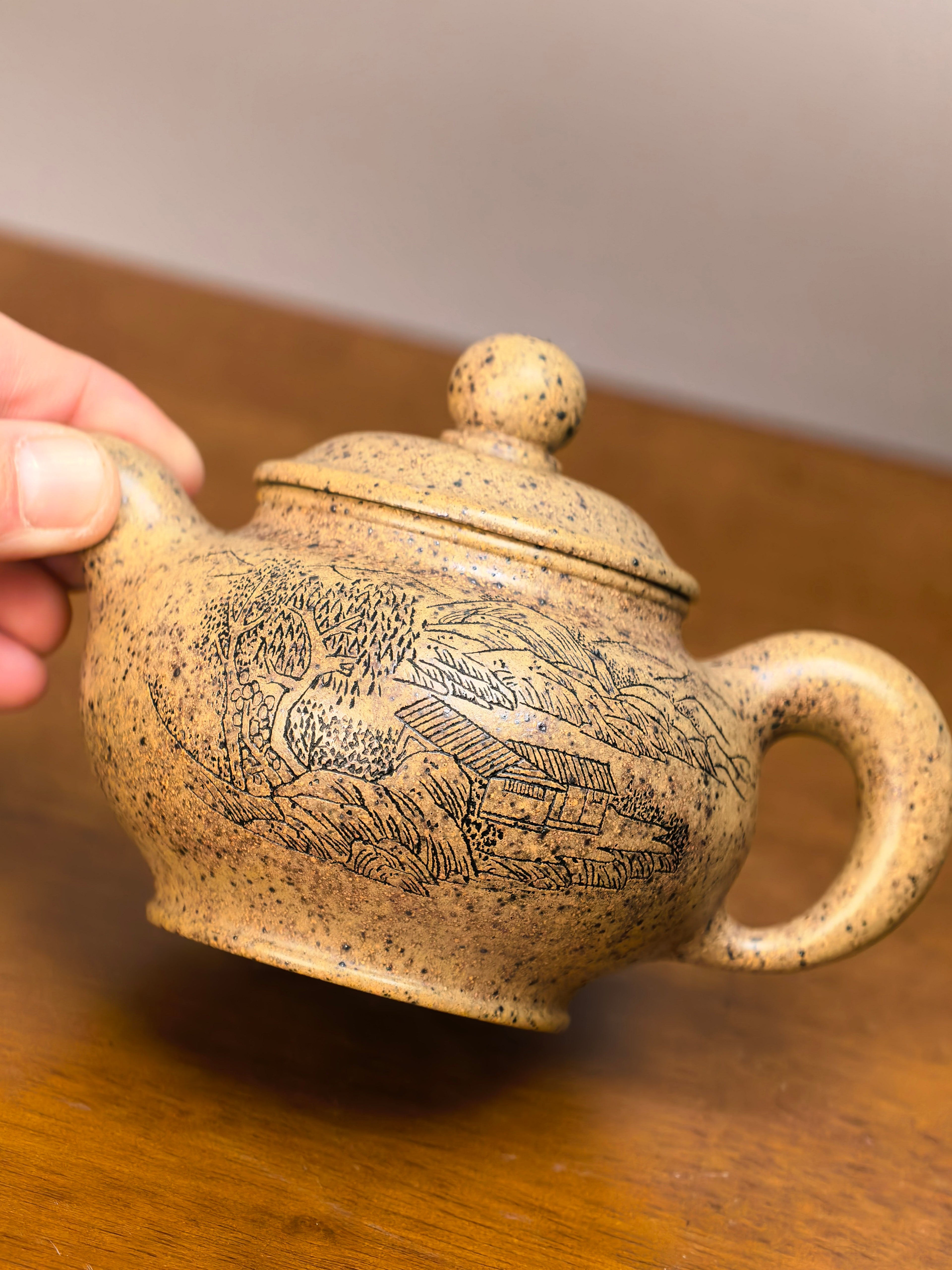范泽锋嫡传·省大师邱爽紫砂潜力重器【道洪掇只壶】原矿优质本山绿泥柴烧·300cc