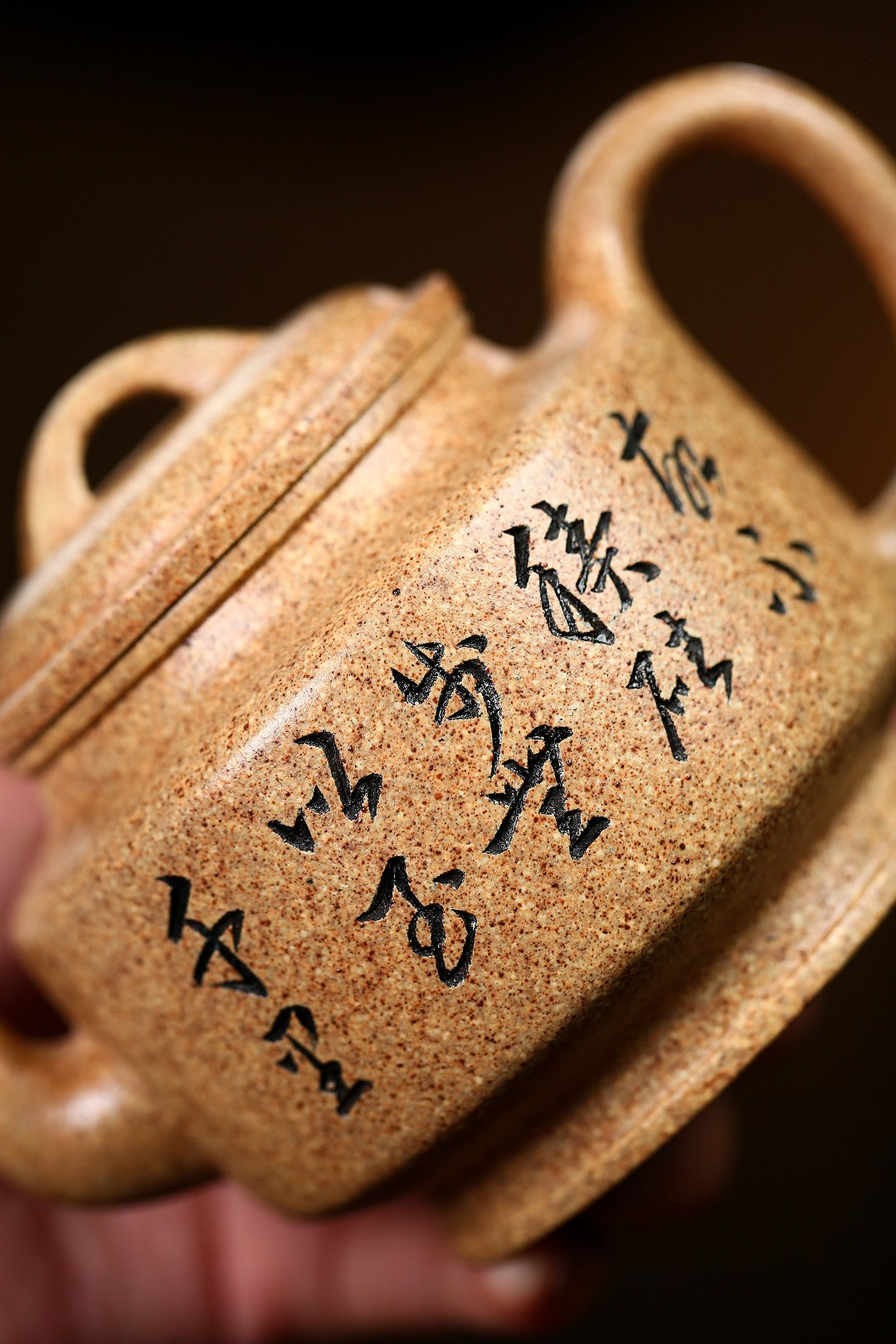 珍藏送礼级紫砂重器｜高级工艺美术师·许时娟 亲制【风韵壶】原矿冷月金砂 220cc